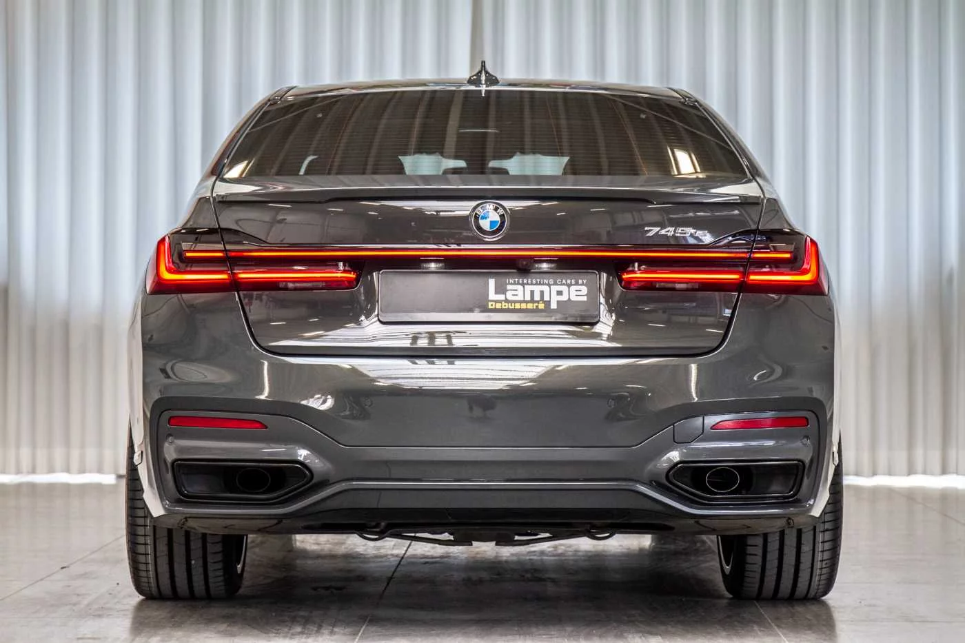 Dravit Grey BMW 7 Series