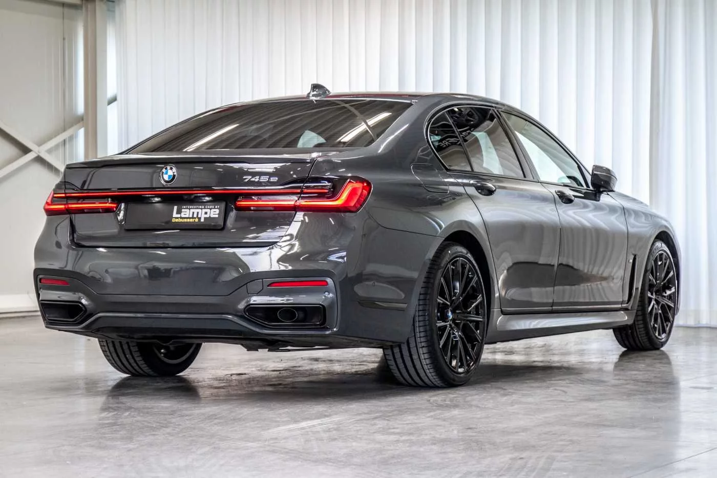 Dravit Grey BMW 7 Series