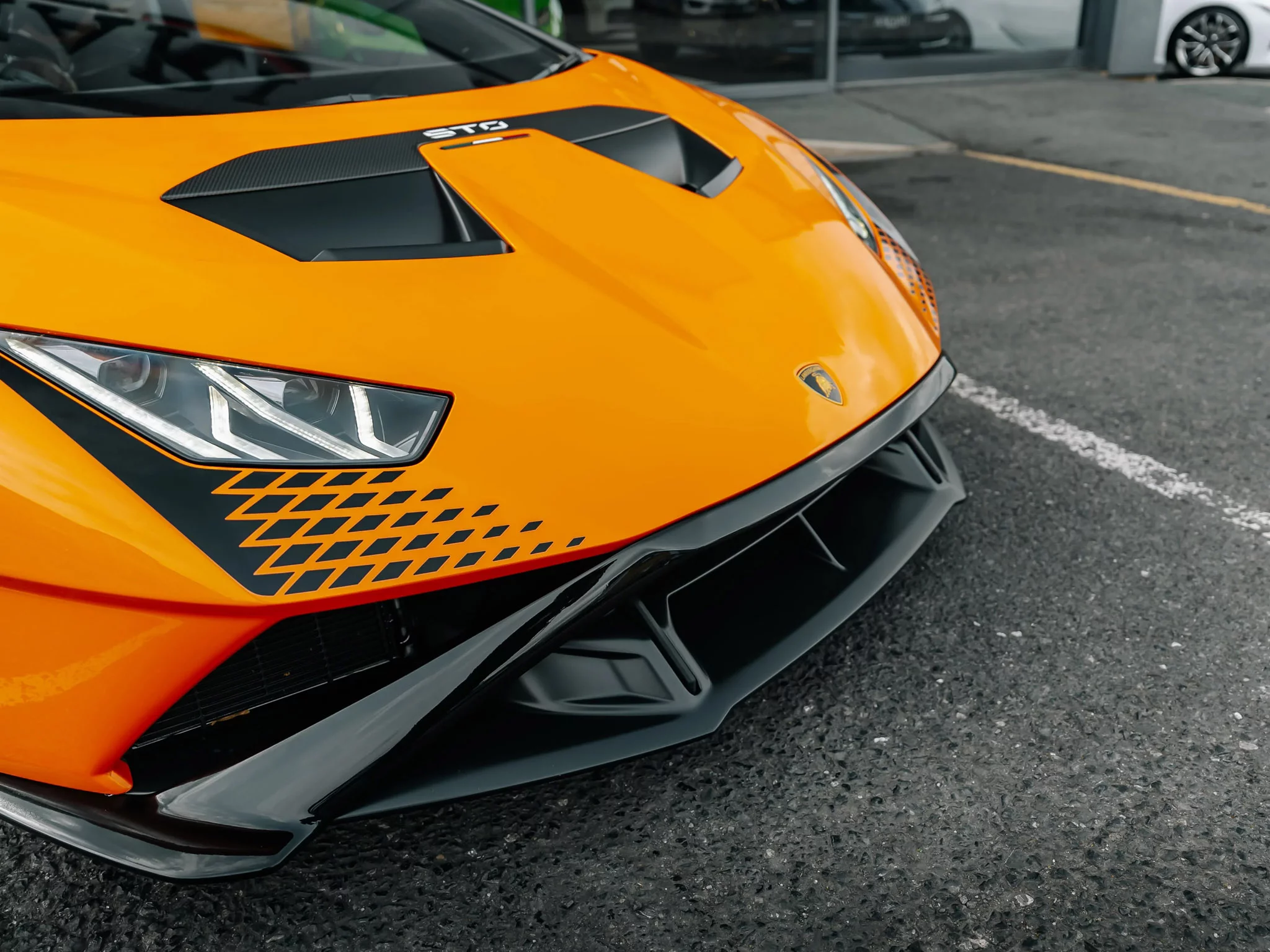 Arancio Borealis Lamborghini Huracán