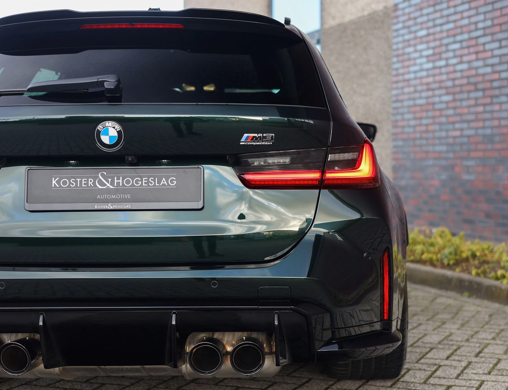 Dark Emerald BMW M3