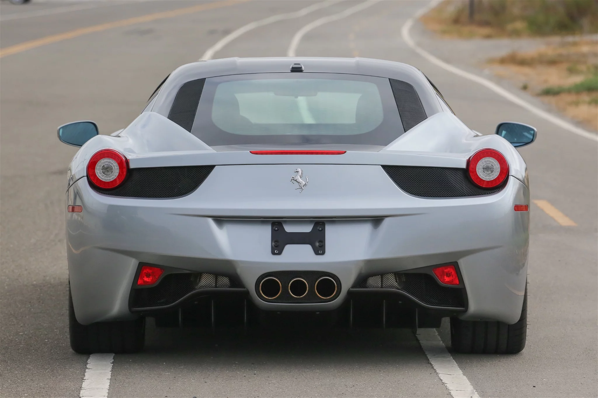 Grigio Titanio Ferrari 458