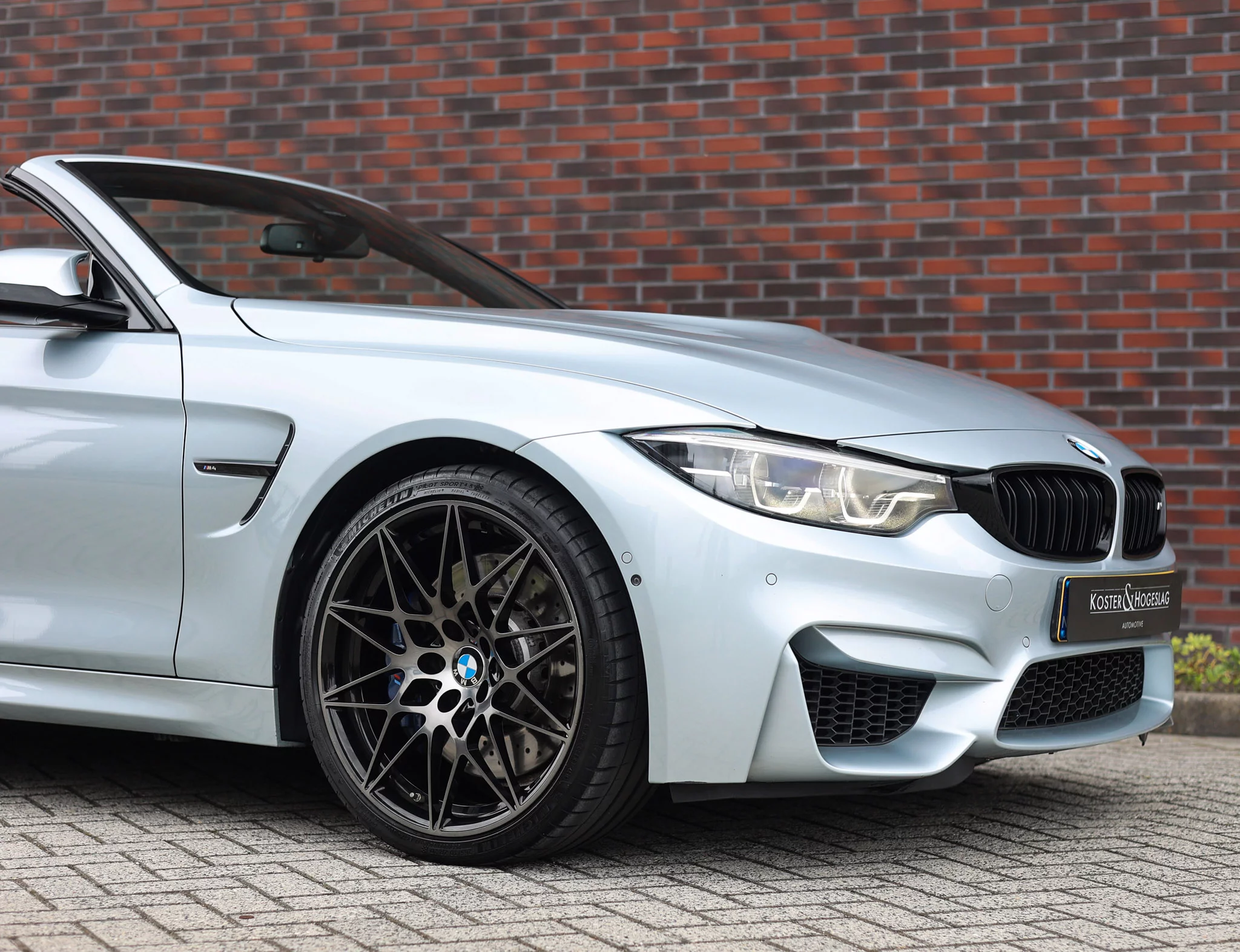 Silverstone II BMW M4