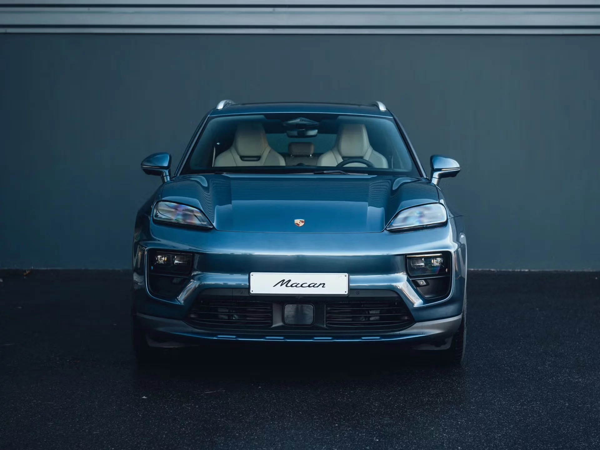Yachting Blue Metallic Porsche Macan Electric