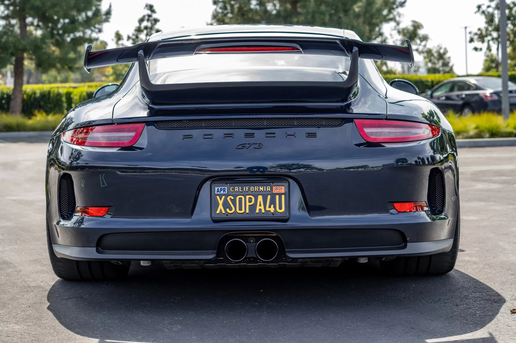 Dark Blue Metallic Porsche 911 GT3