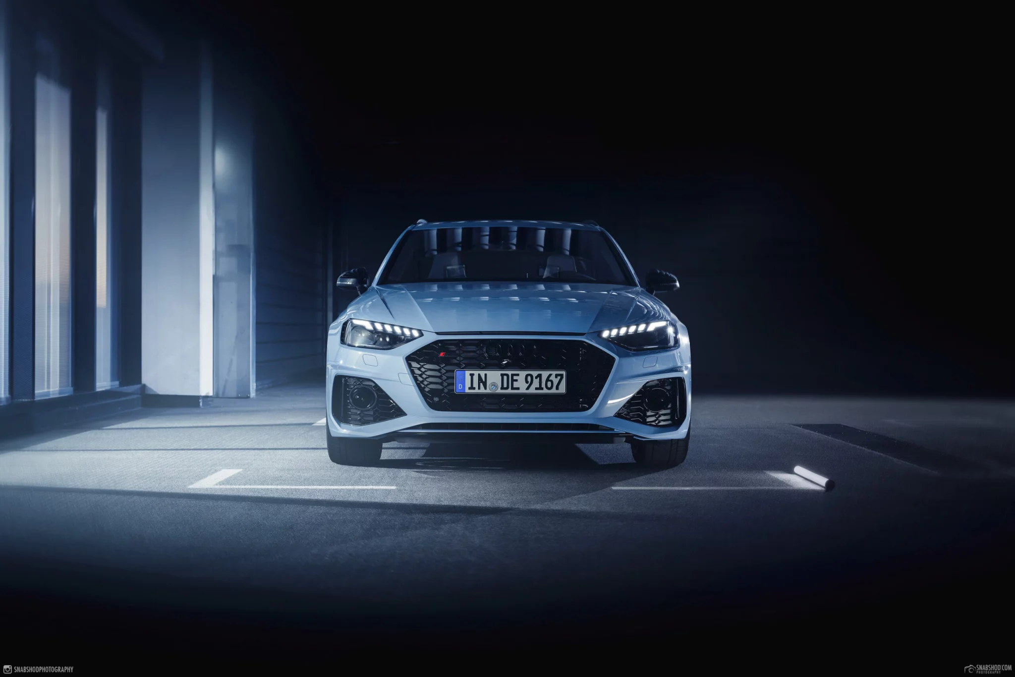 Frosted Glass Blue Audi RS4 Avant