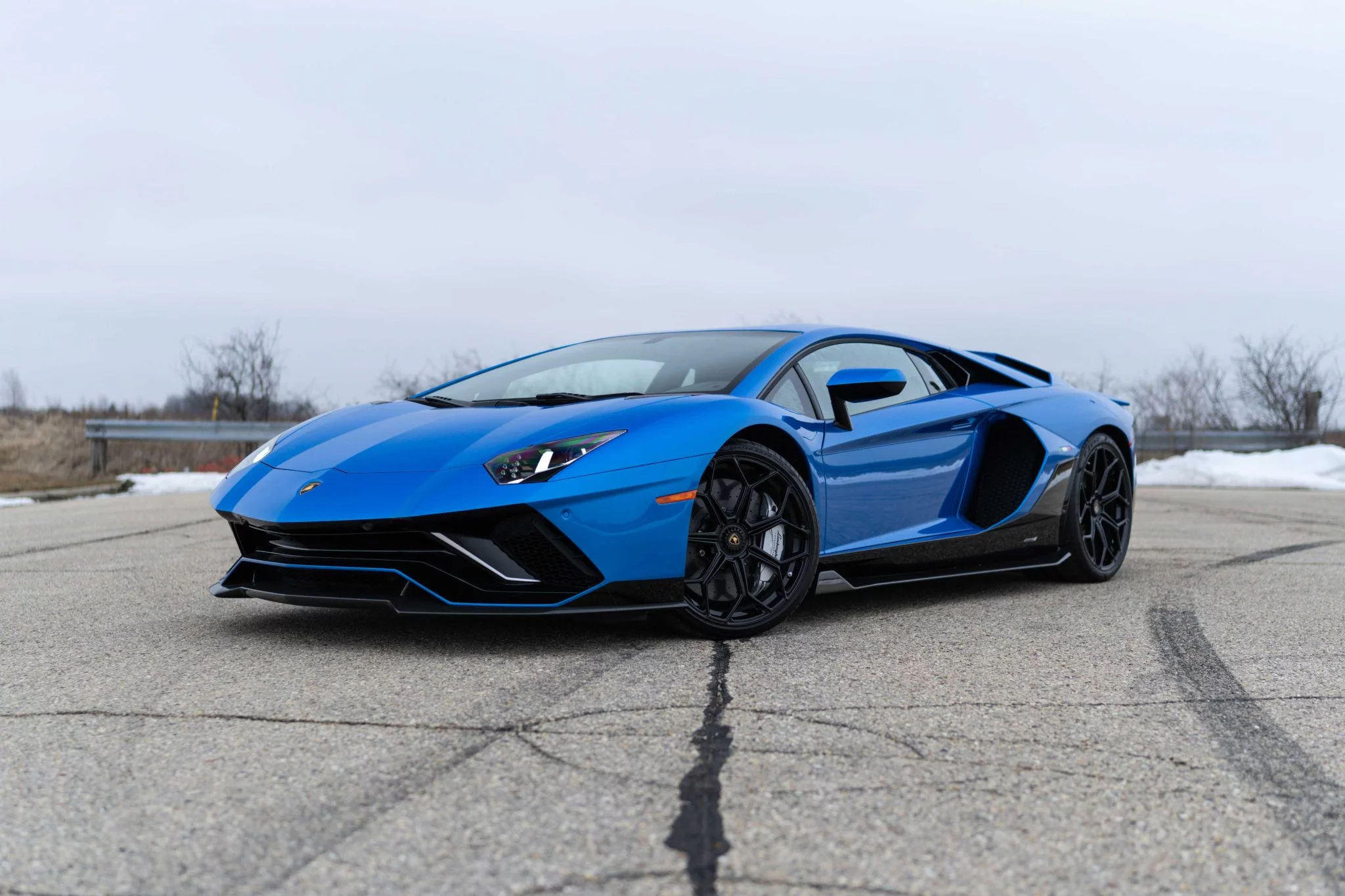 Blu Tawaret Lamborghini Aventador