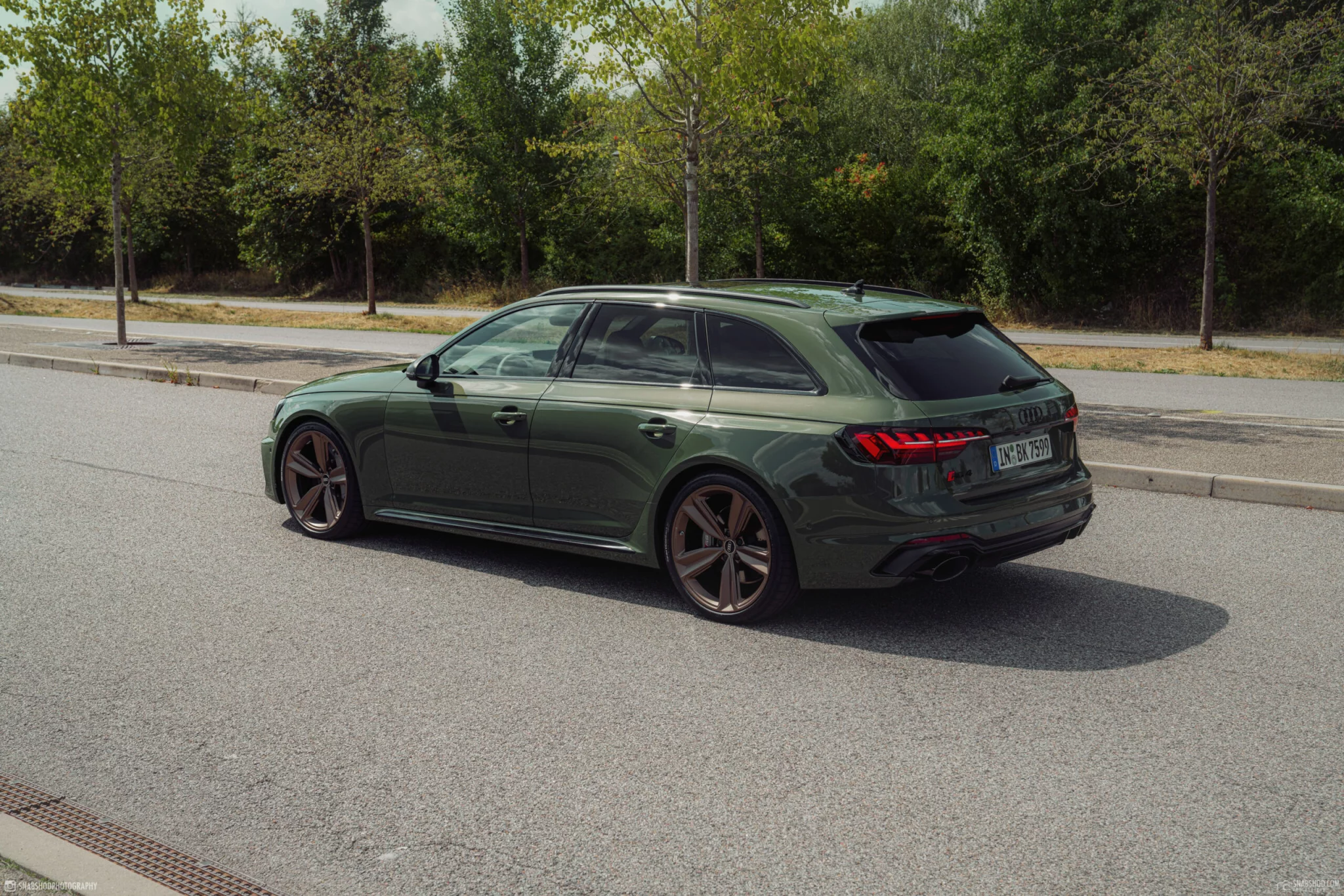 District Green Audi RS4 Avant