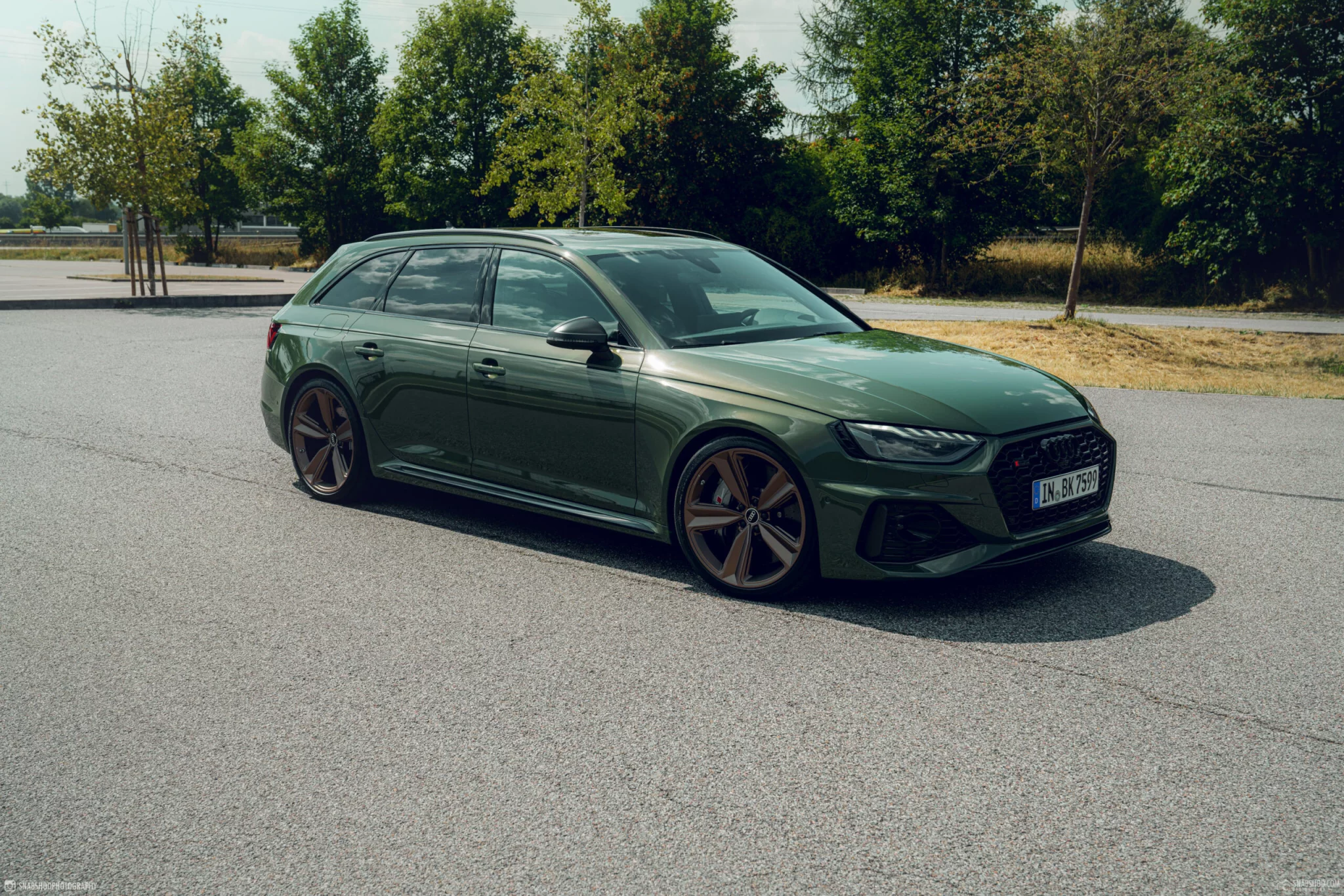 District Green Audi RS4 Avant