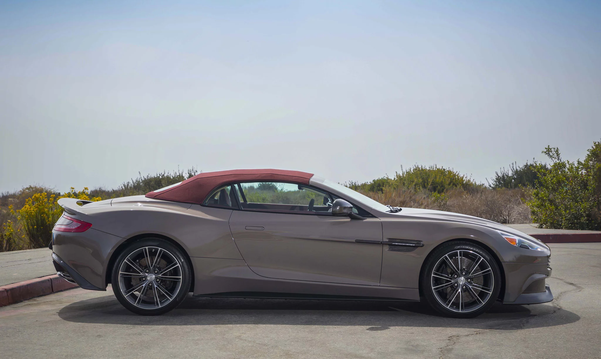 Grey Bull Aston Martin Vanquish