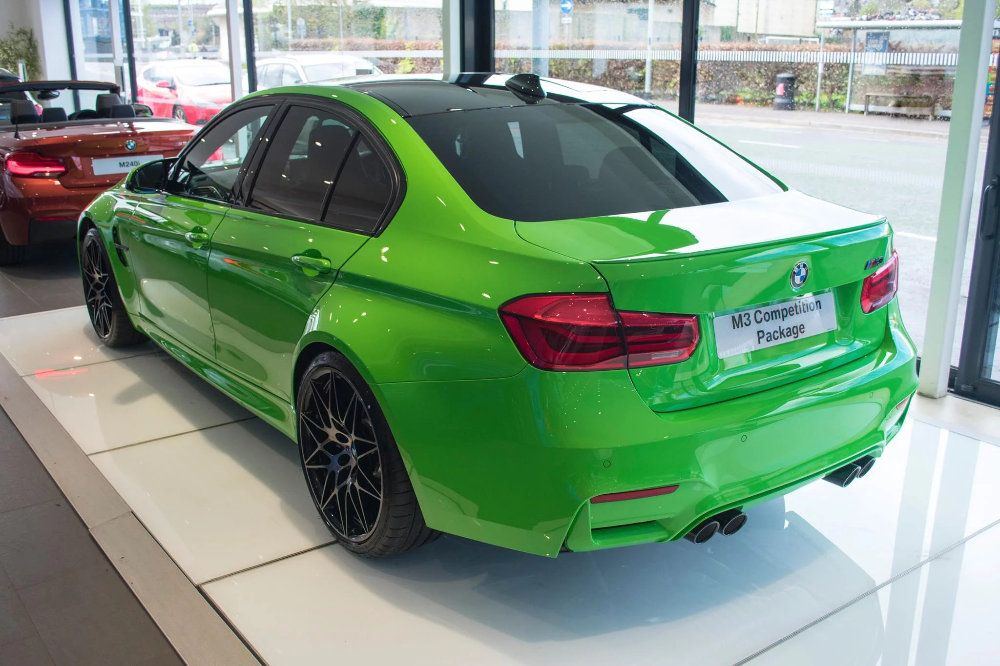 Verde Mantis BMW M3