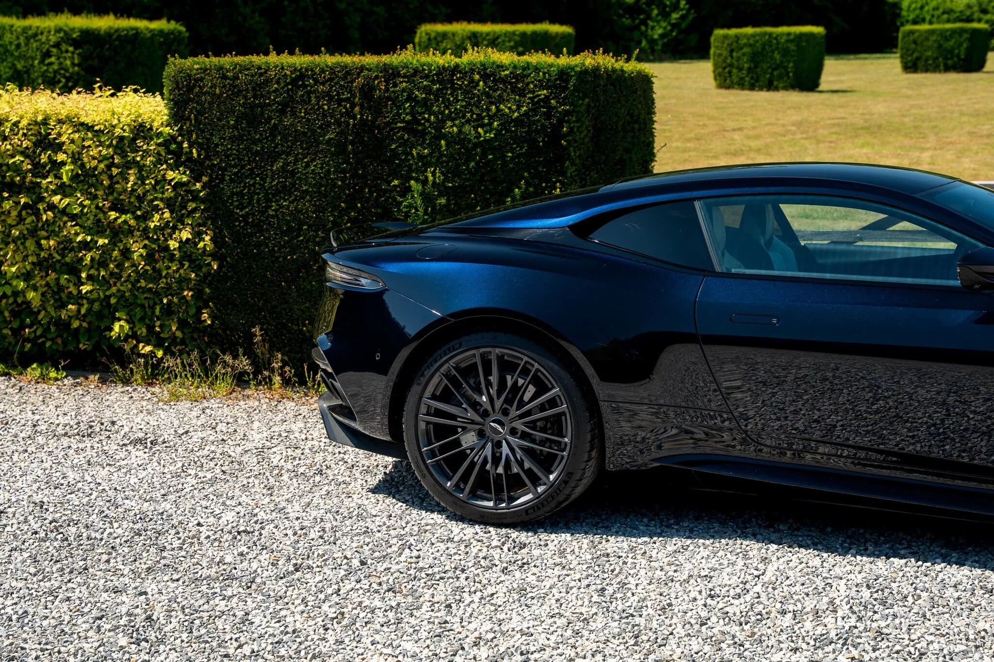 Ultramarine Black Aston Martin DBS