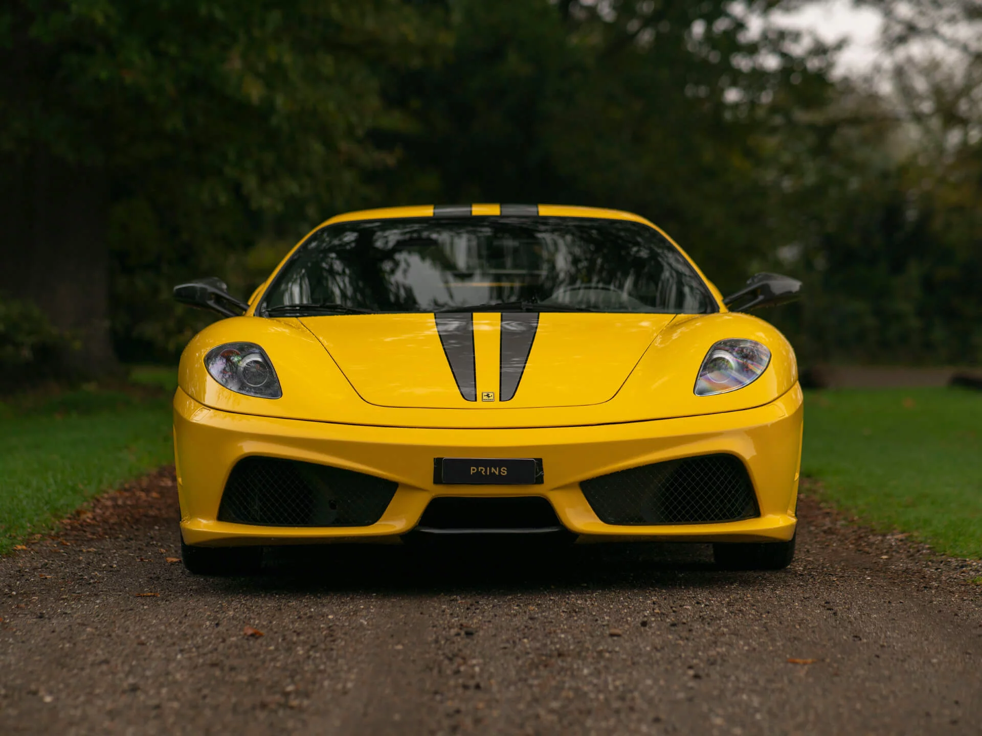 Giallo Modena Ferrari 430 Scuderia