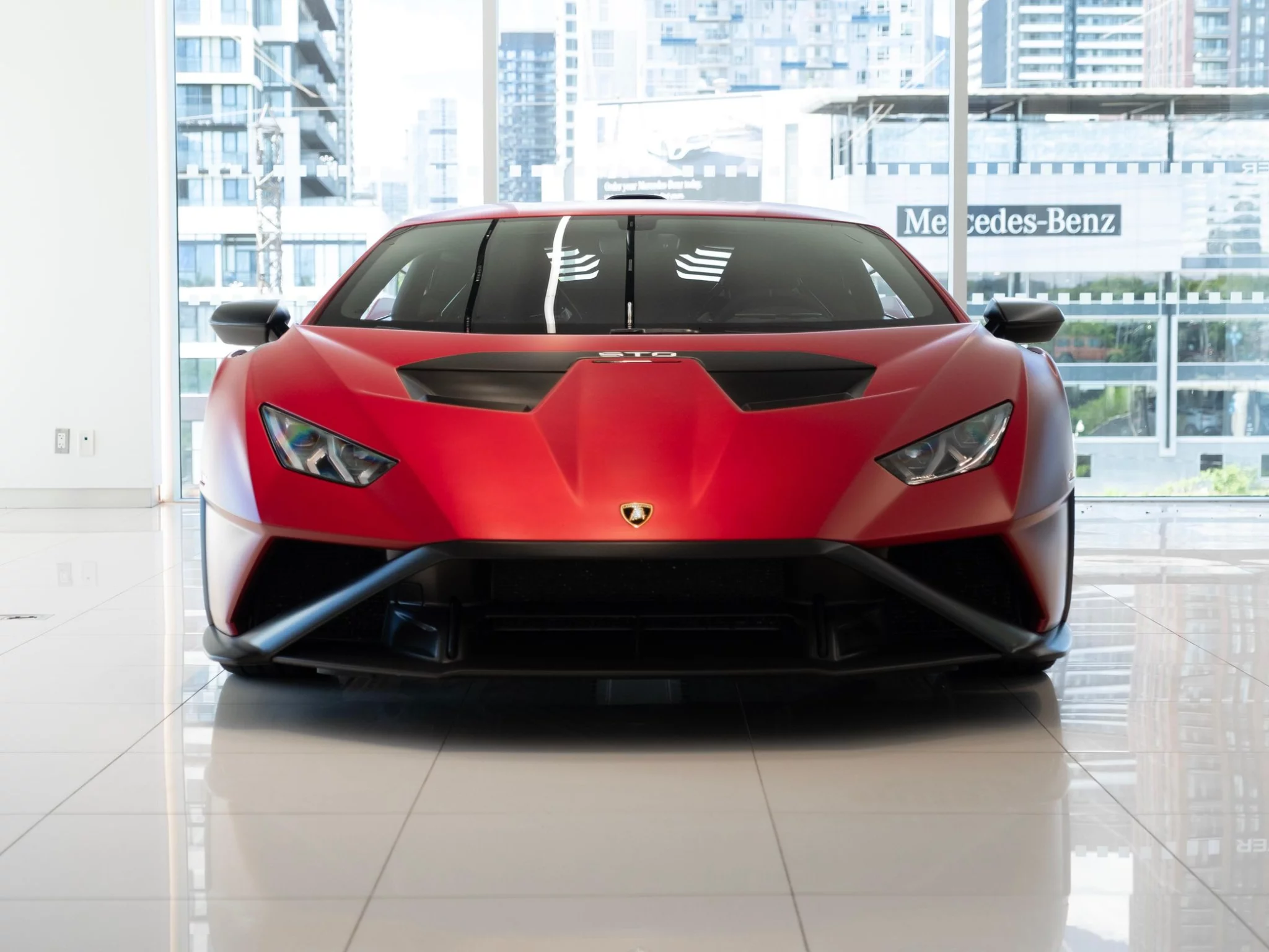 Rosso Pyra Lamborghini Huracán