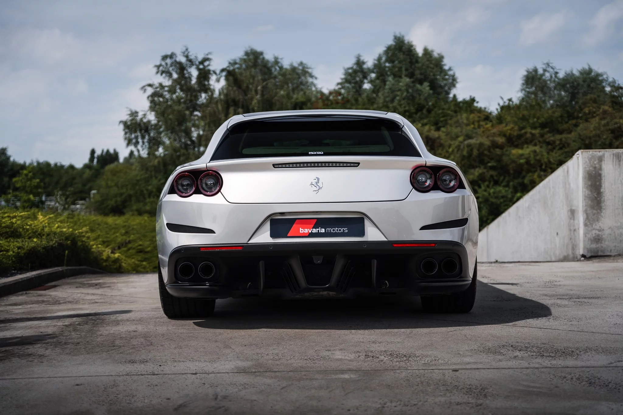 Grigio Abu Dhabi Ferrari GTC4Lusso