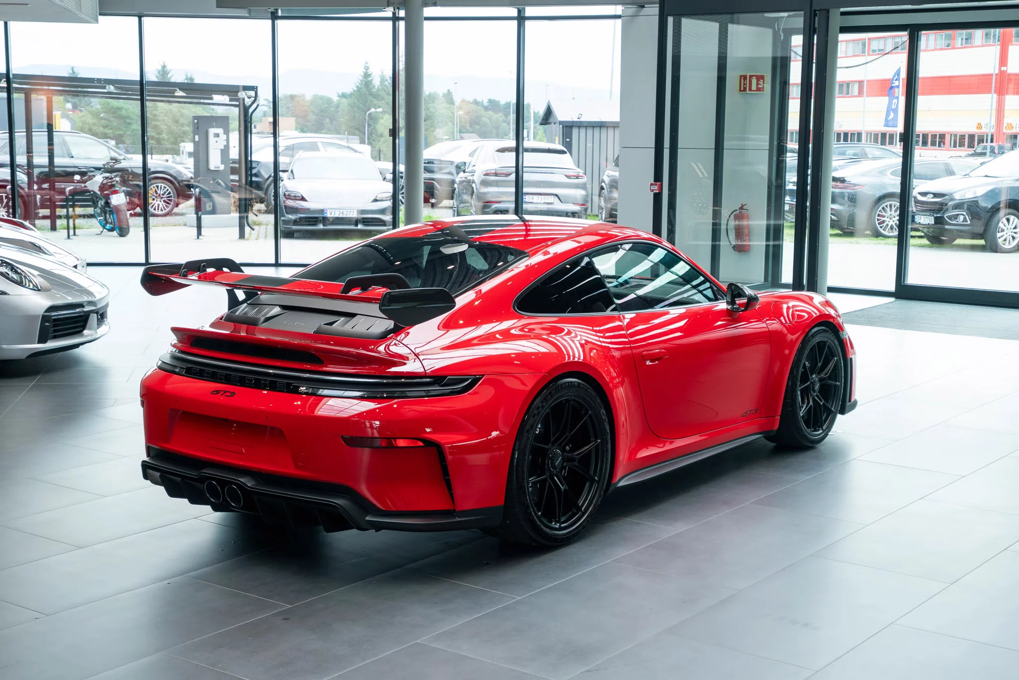 Guards Red Porsche 911 GT3