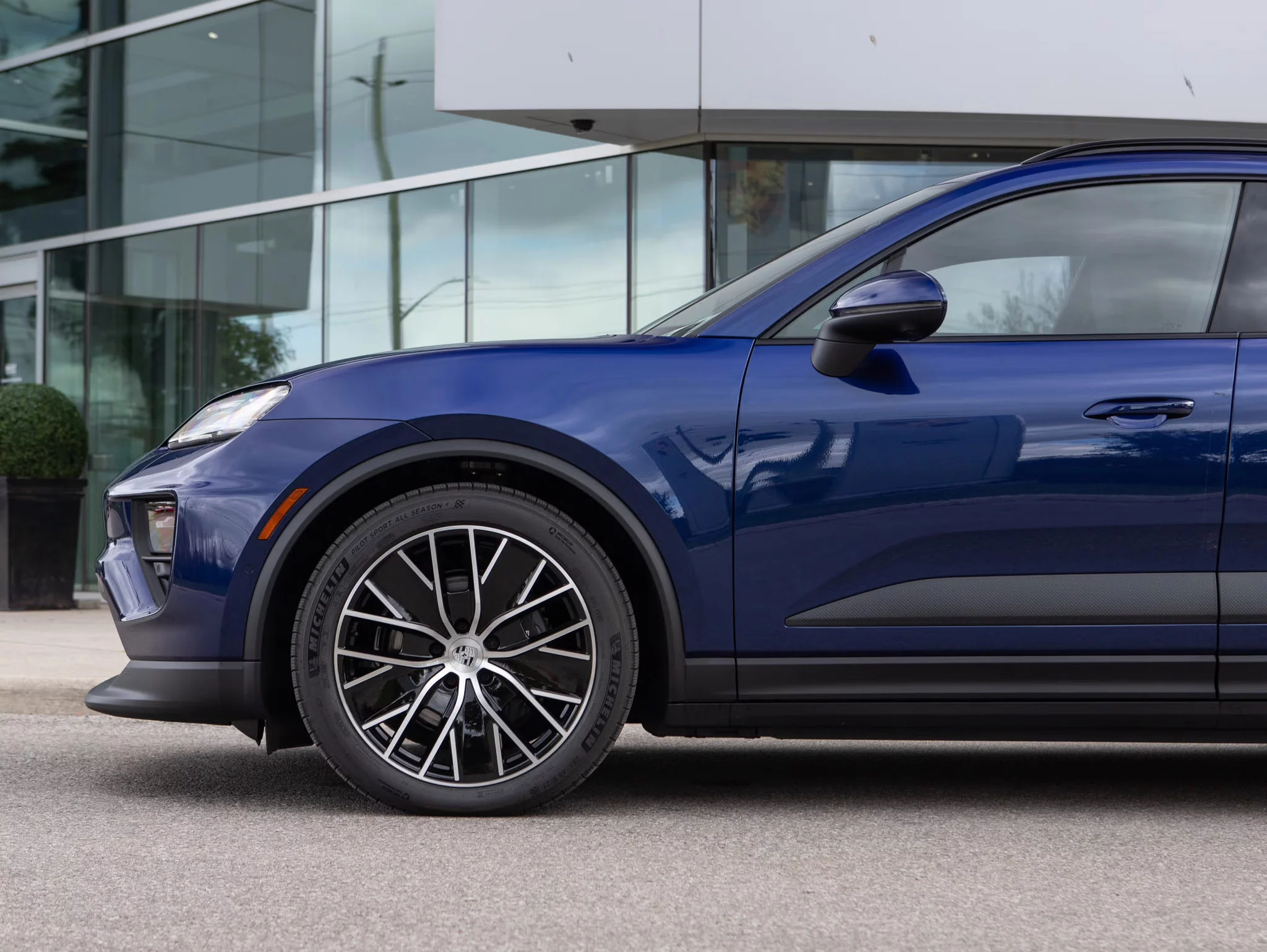 Gentian Blue Metallic Porsche Macan Electric