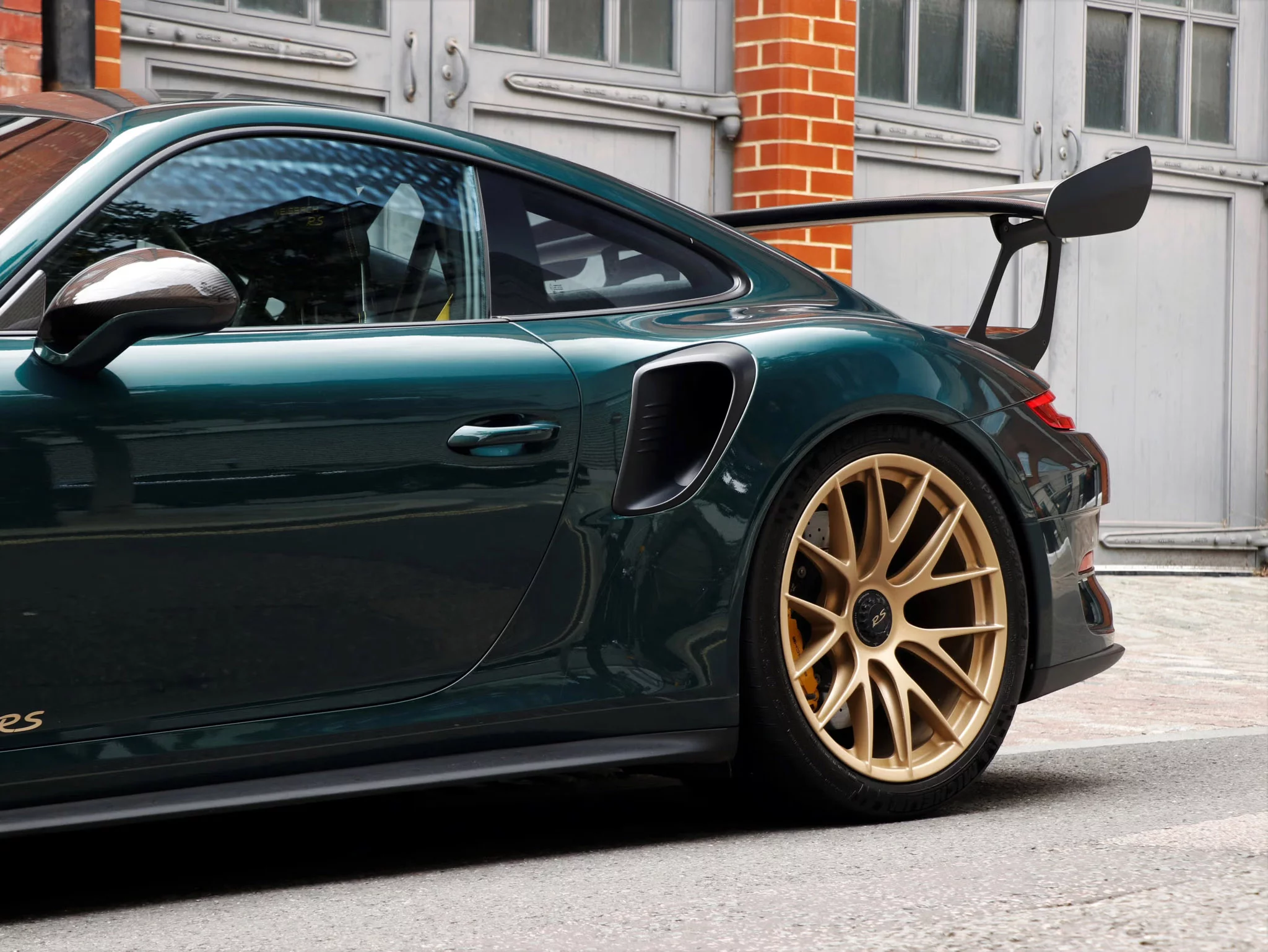 Jet Green Metallic Porsche 911 GT3 RS