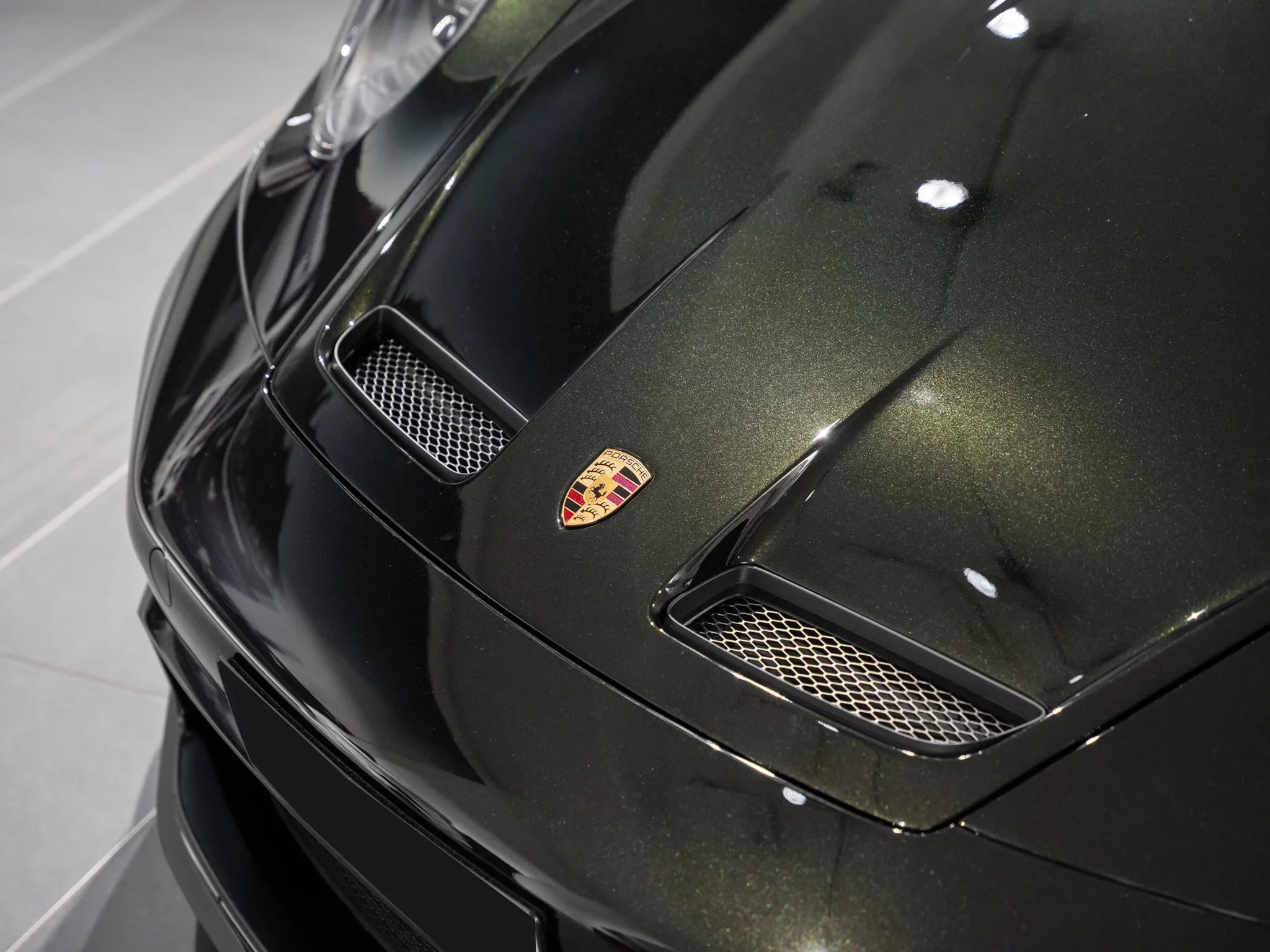 Dark Olive Metallic Porsche 911 S/T