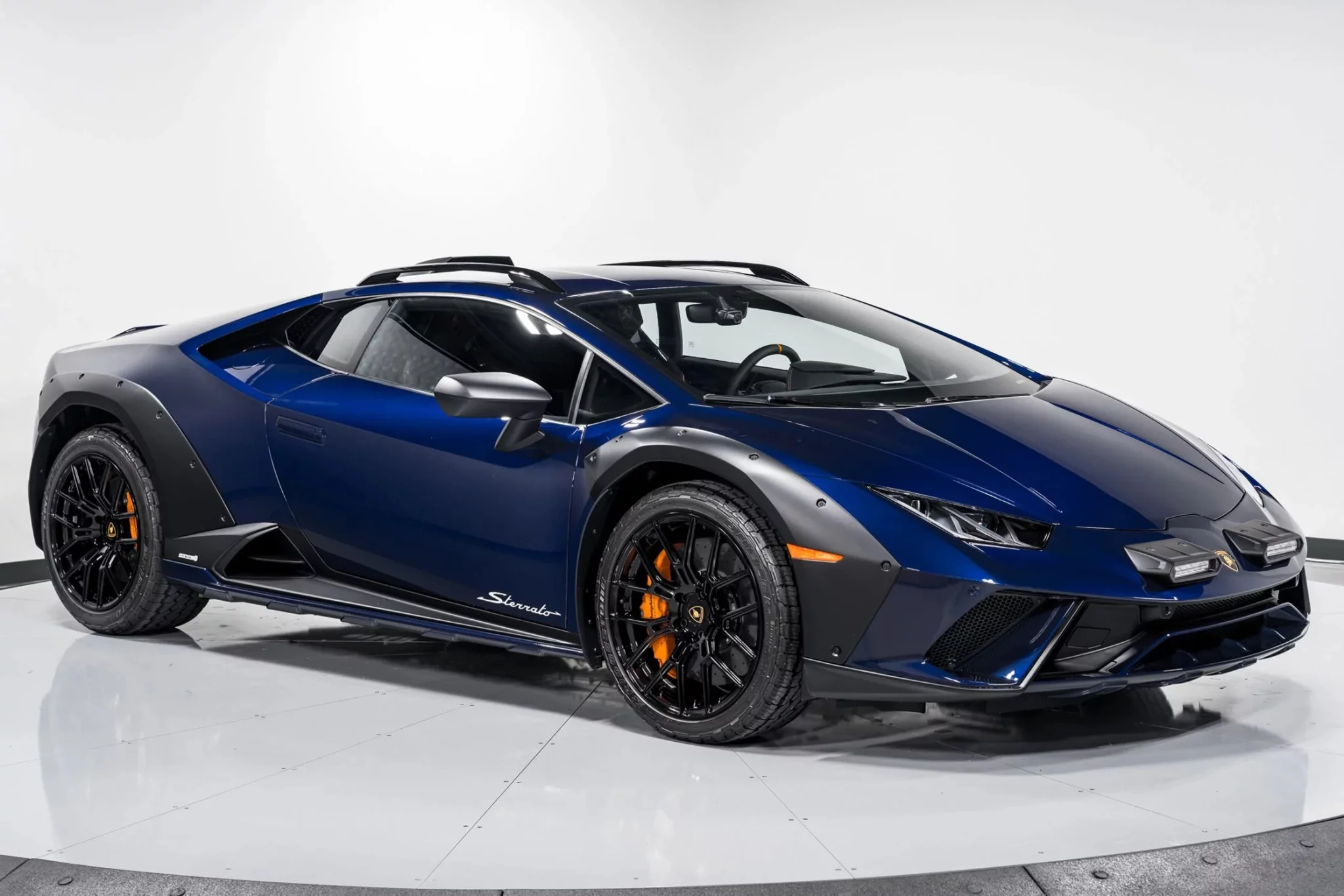 Blu Astraeus Lamborghini Huracán