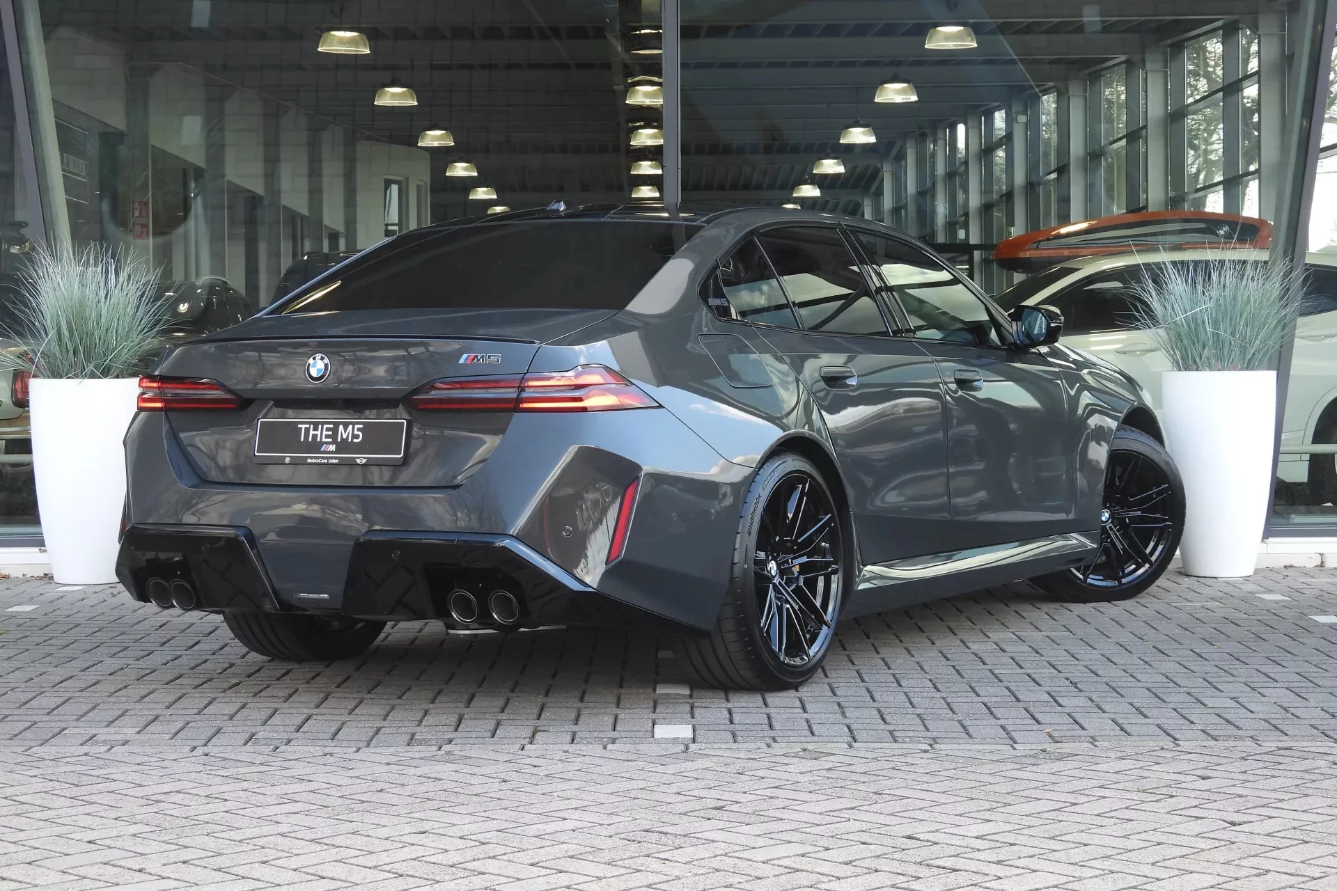Dravit Grey BMW M5