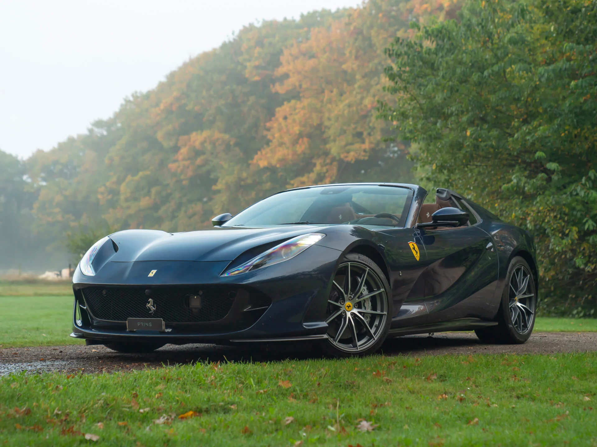 Blu Swaters Ferrari 812