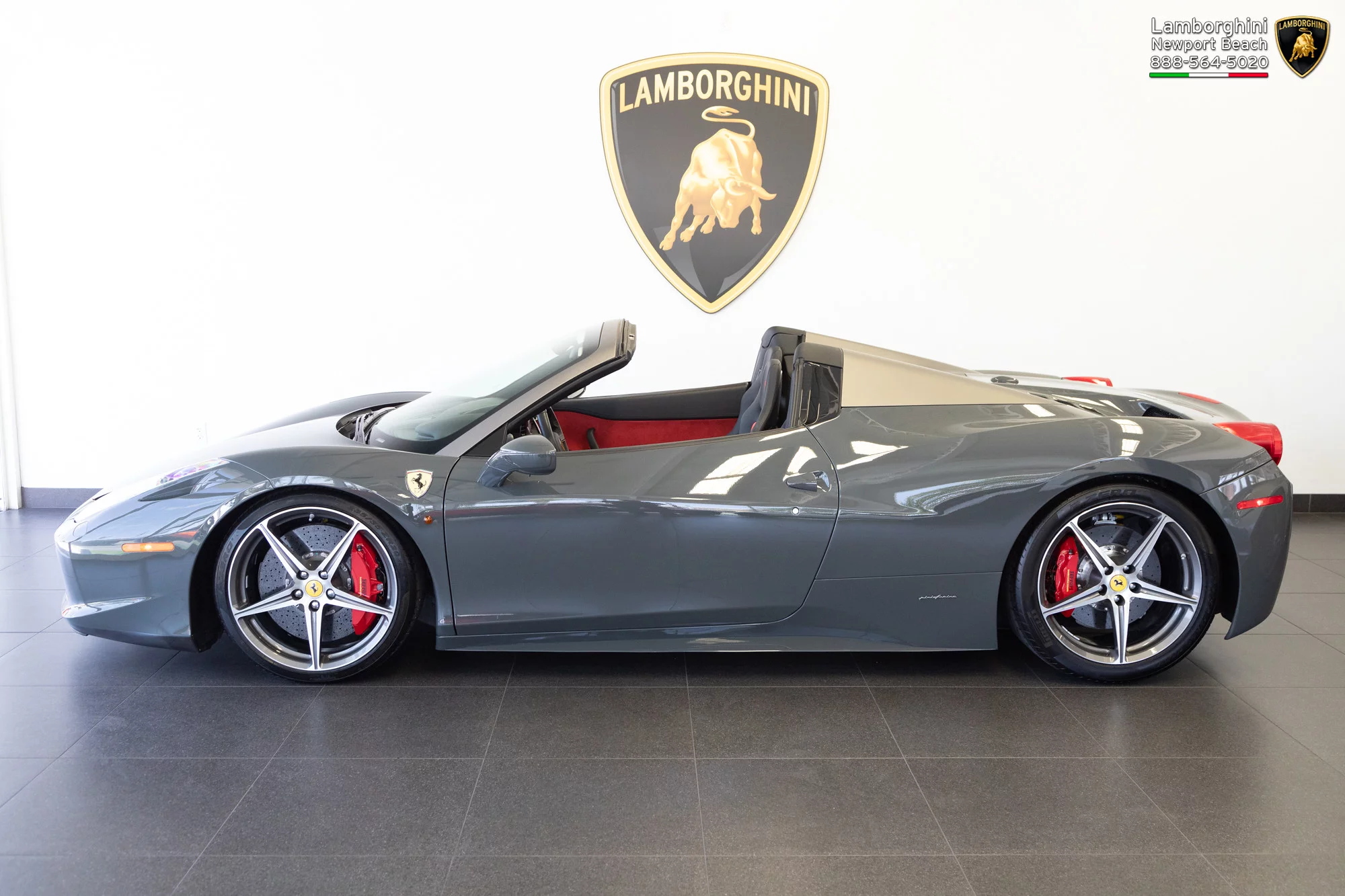 Grigio Scuro Ferrari 458