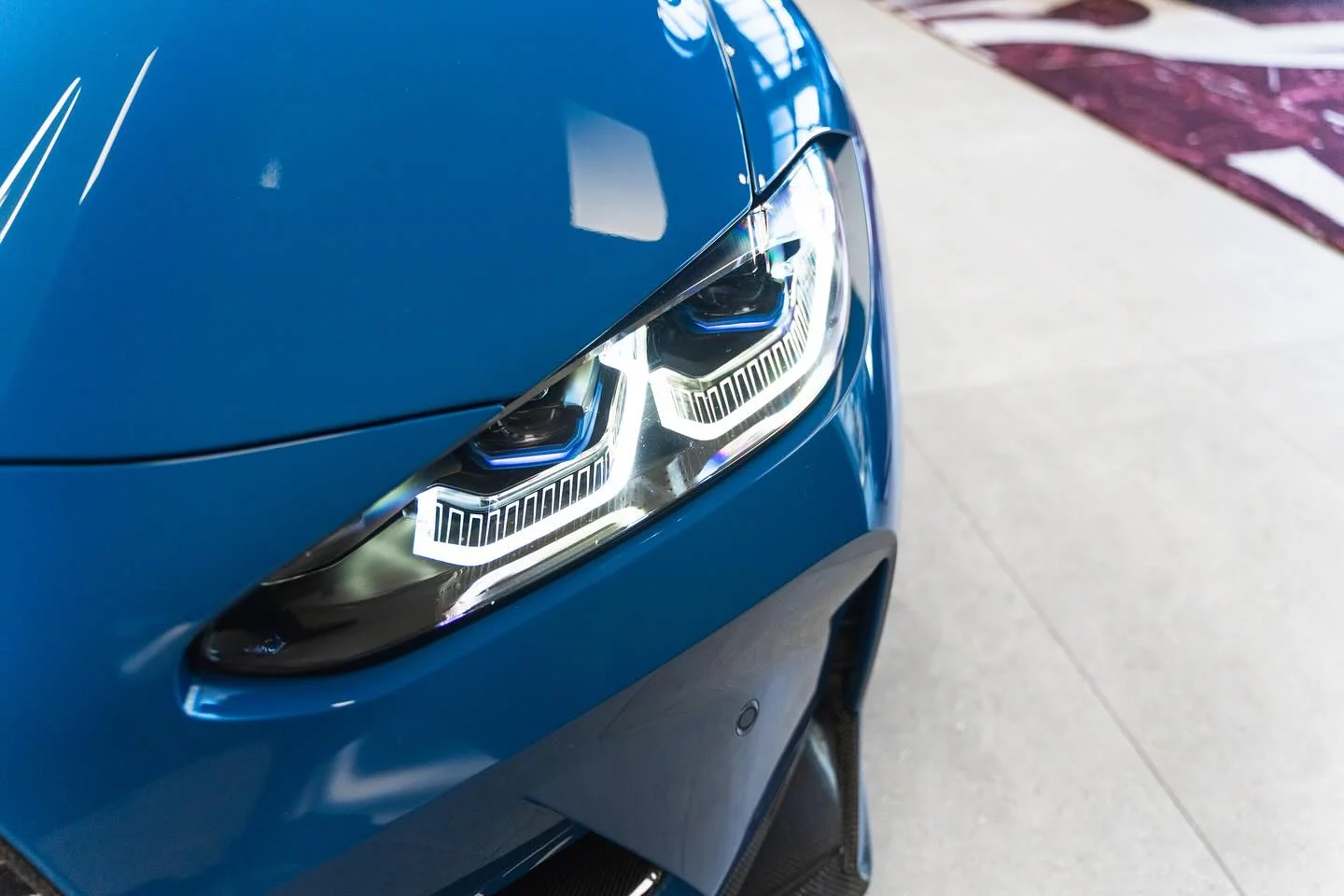 Violet Blue II BMW M3