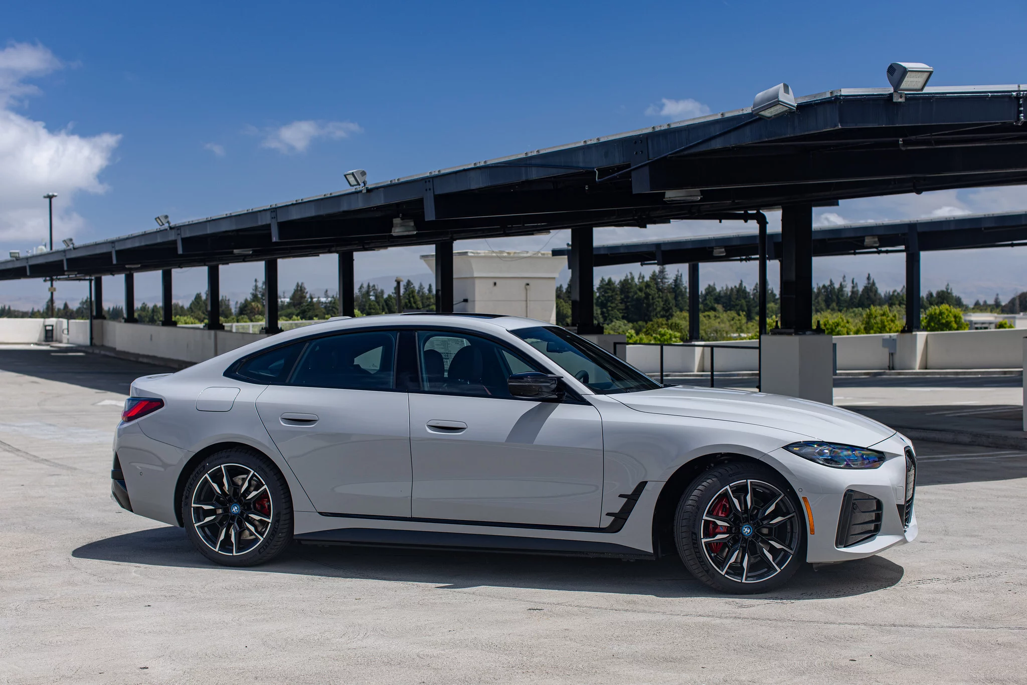 Crayon BMW i4