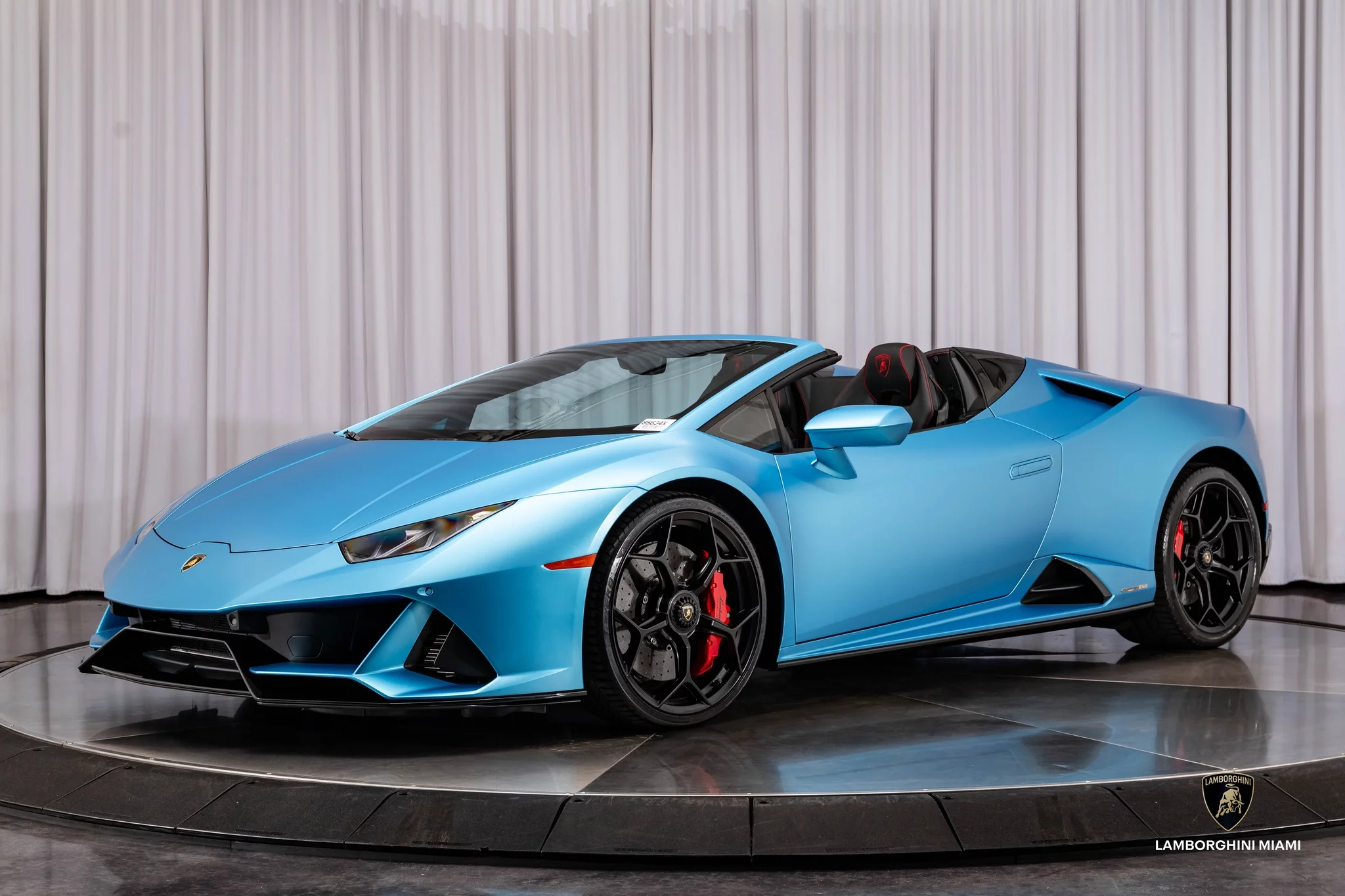 Blu Arione Lamborghini Huracán