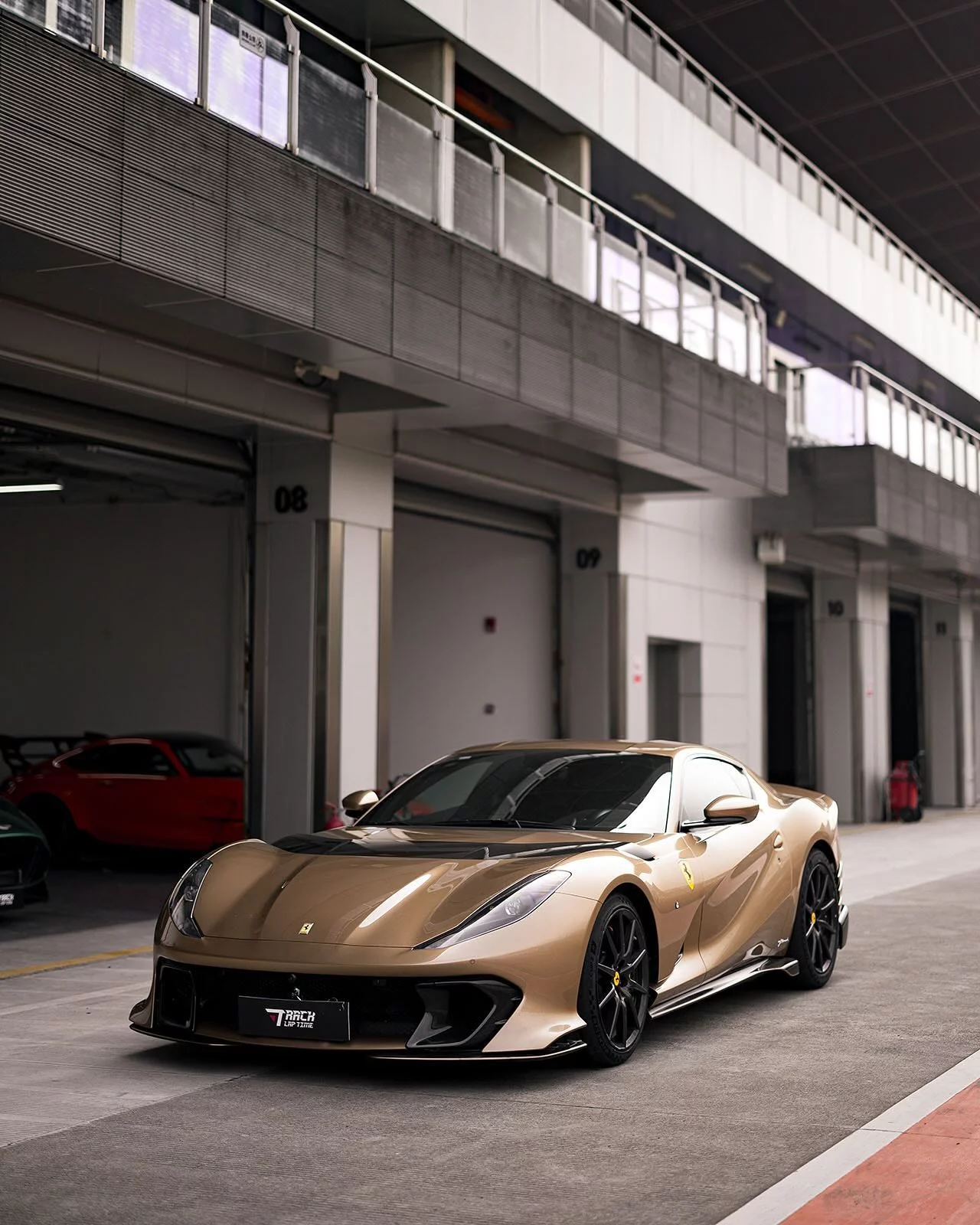 Oro Baviera Ferrari 812