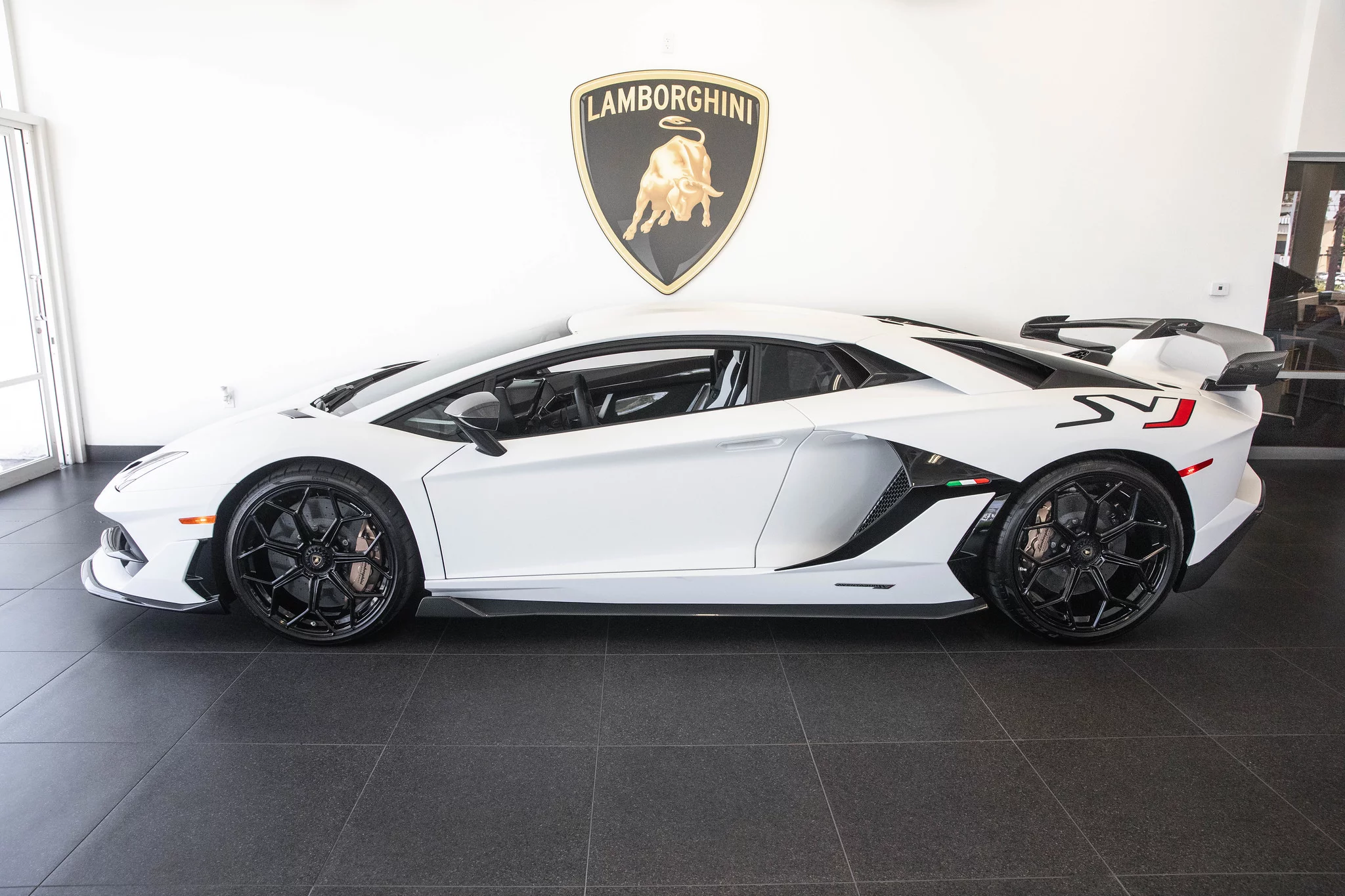 Bianco Phanes Lamborghini Aventador