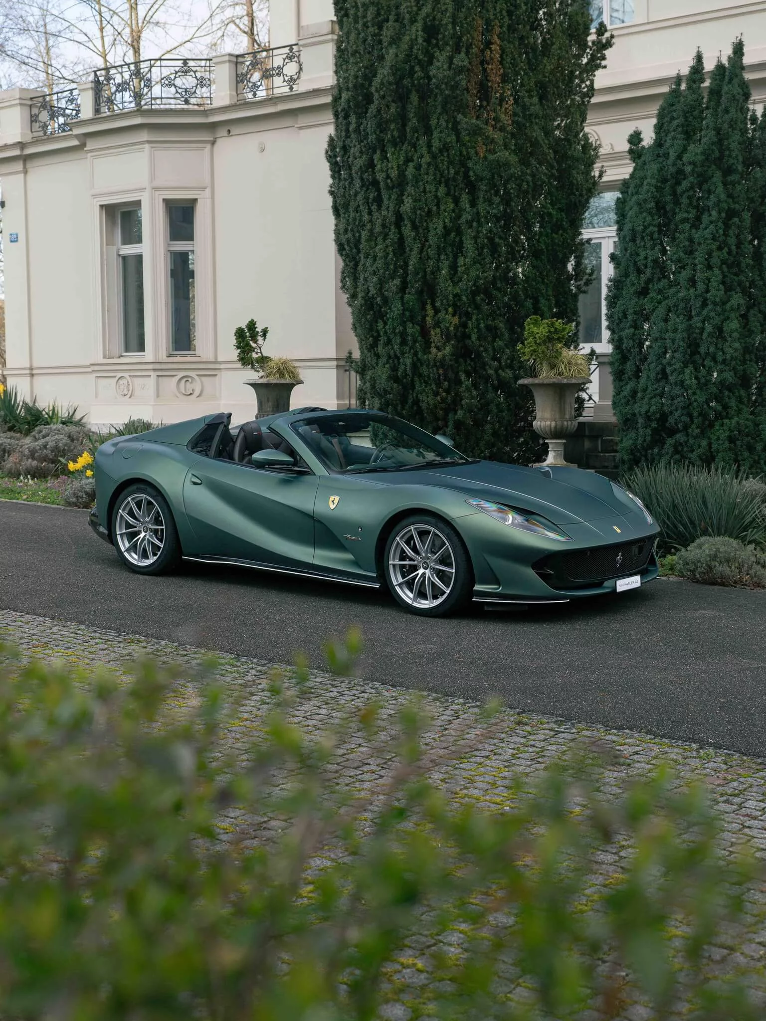 Verde Minerale Opaco Ferrari 812