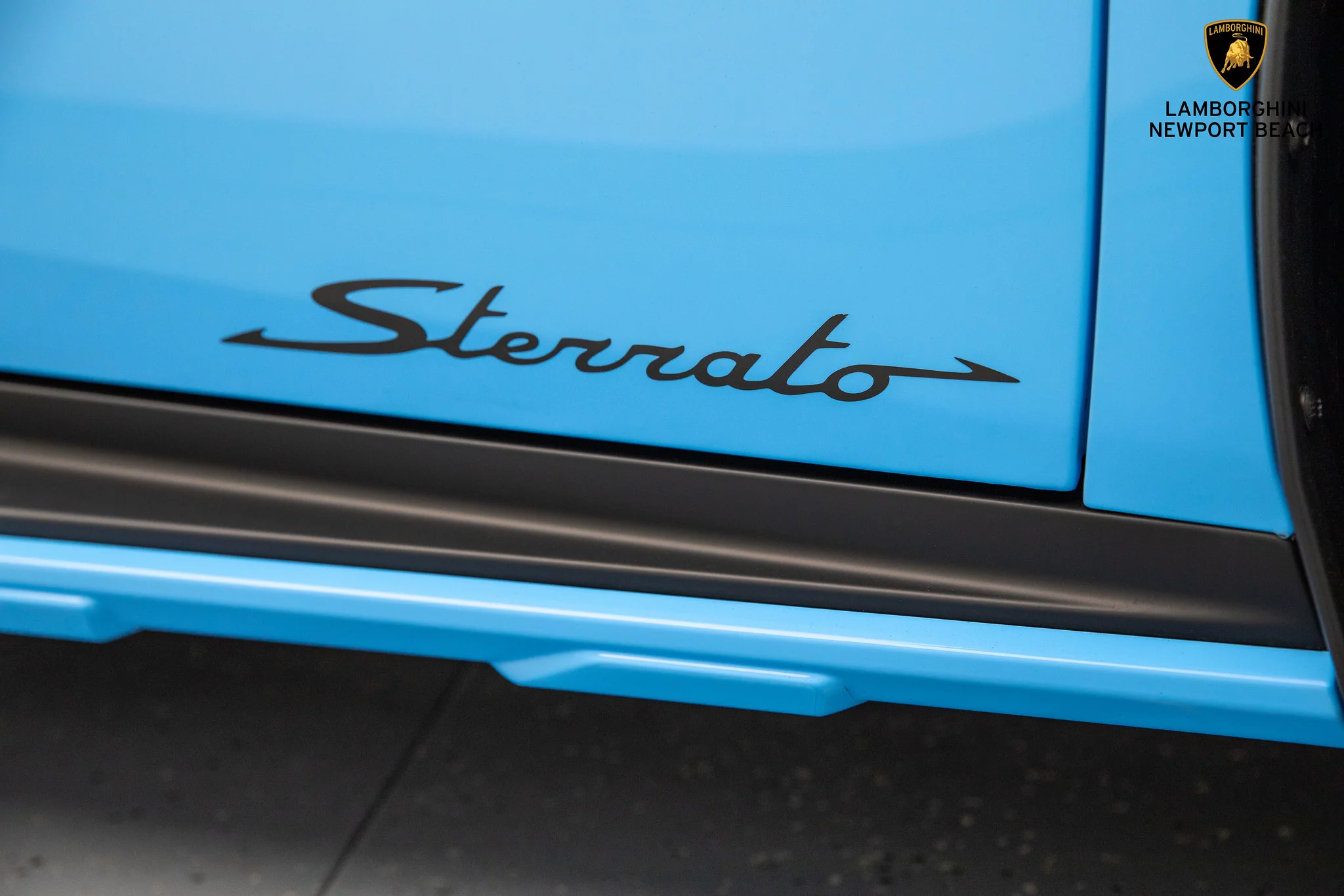 Blu Cepheus Lamborghini Huracán