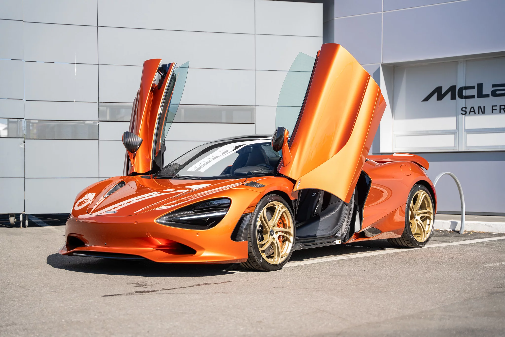 Azores McLaren 750S
