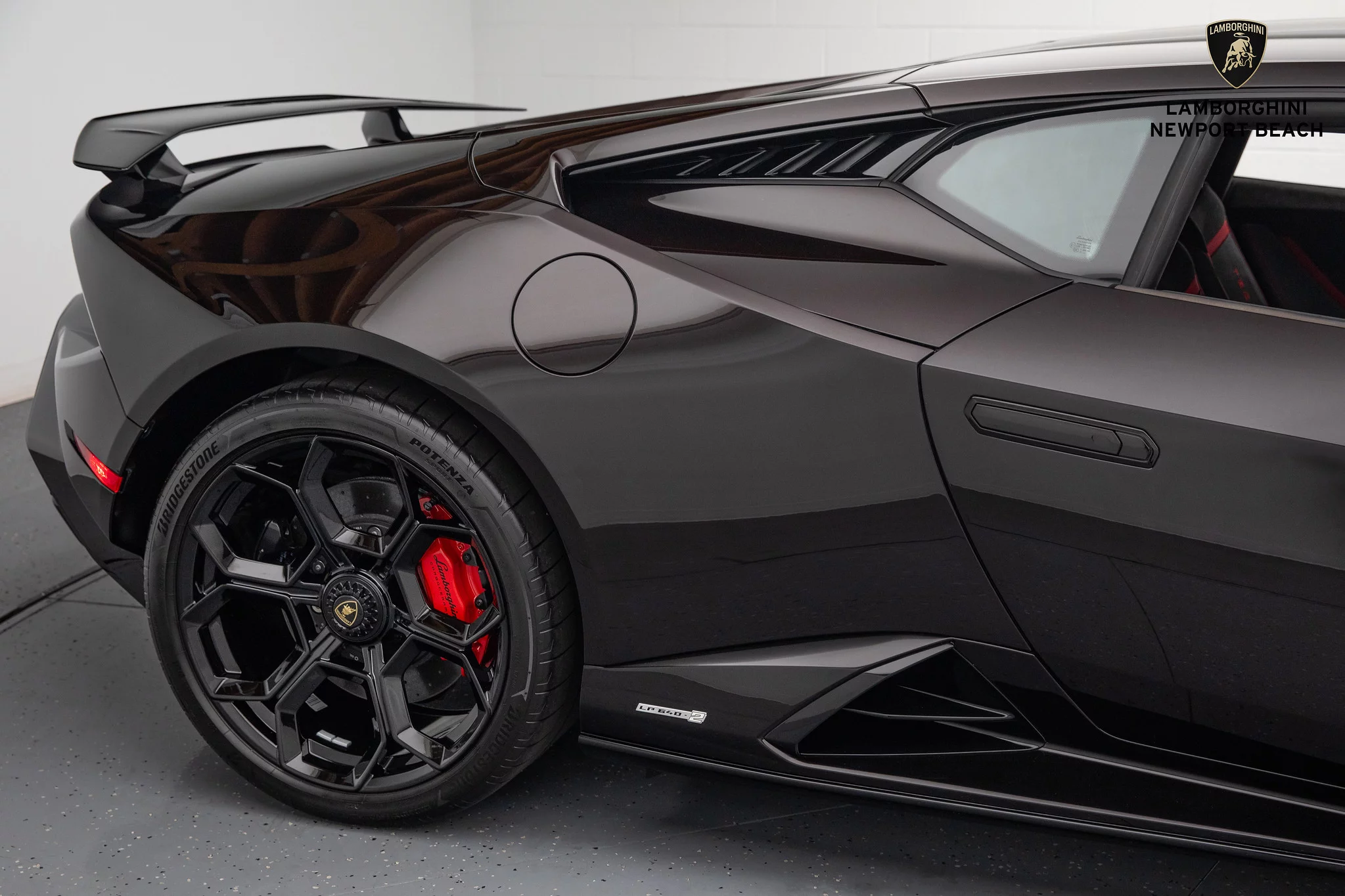 Nero Granatus Lamborghini Huracán