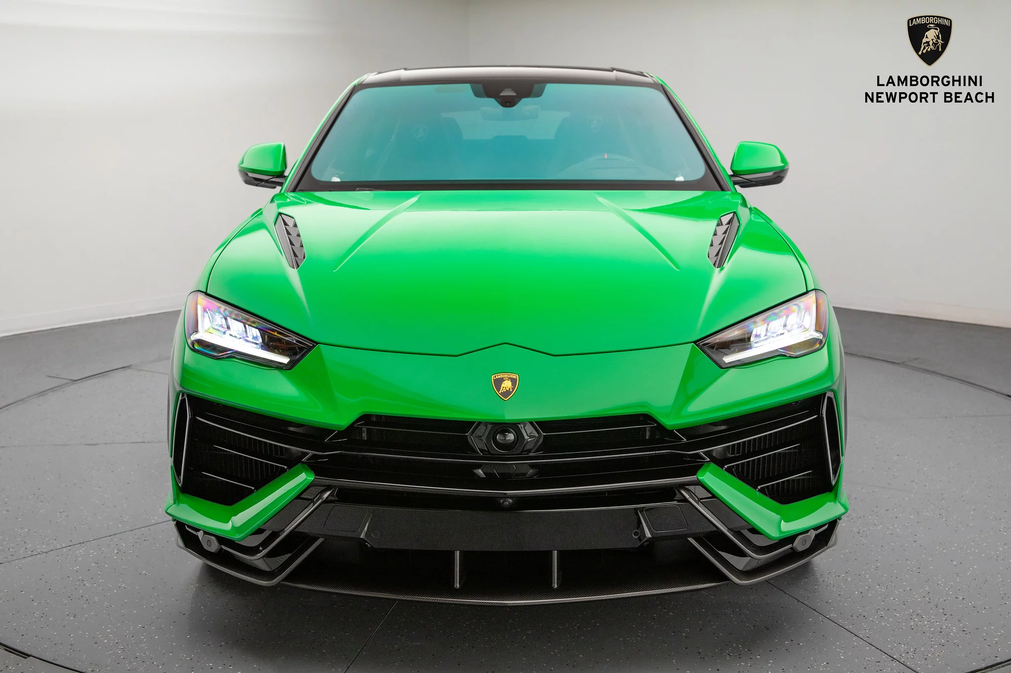Verde Viper Lamborghini Urus