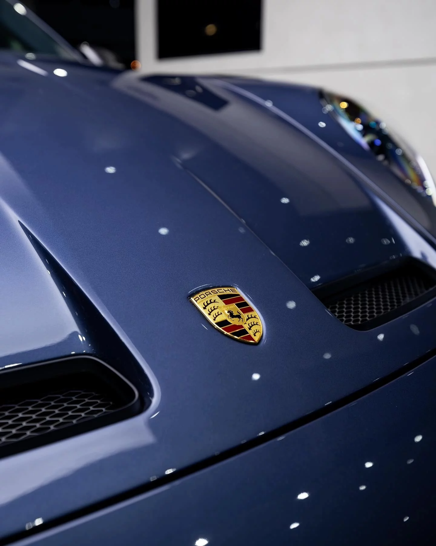 Prussian Blue Metallic Porsche 911 S/T