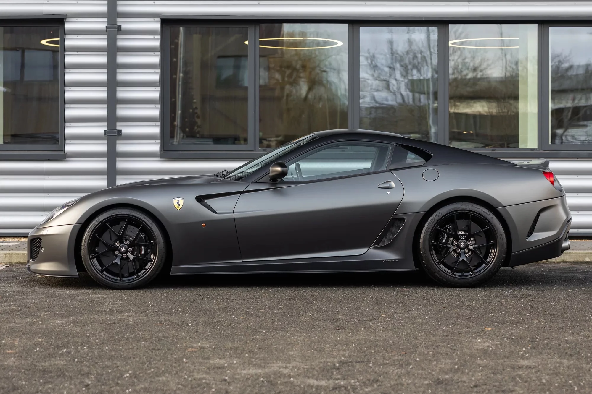Grigio Silverstone Opaco Ferrari 599