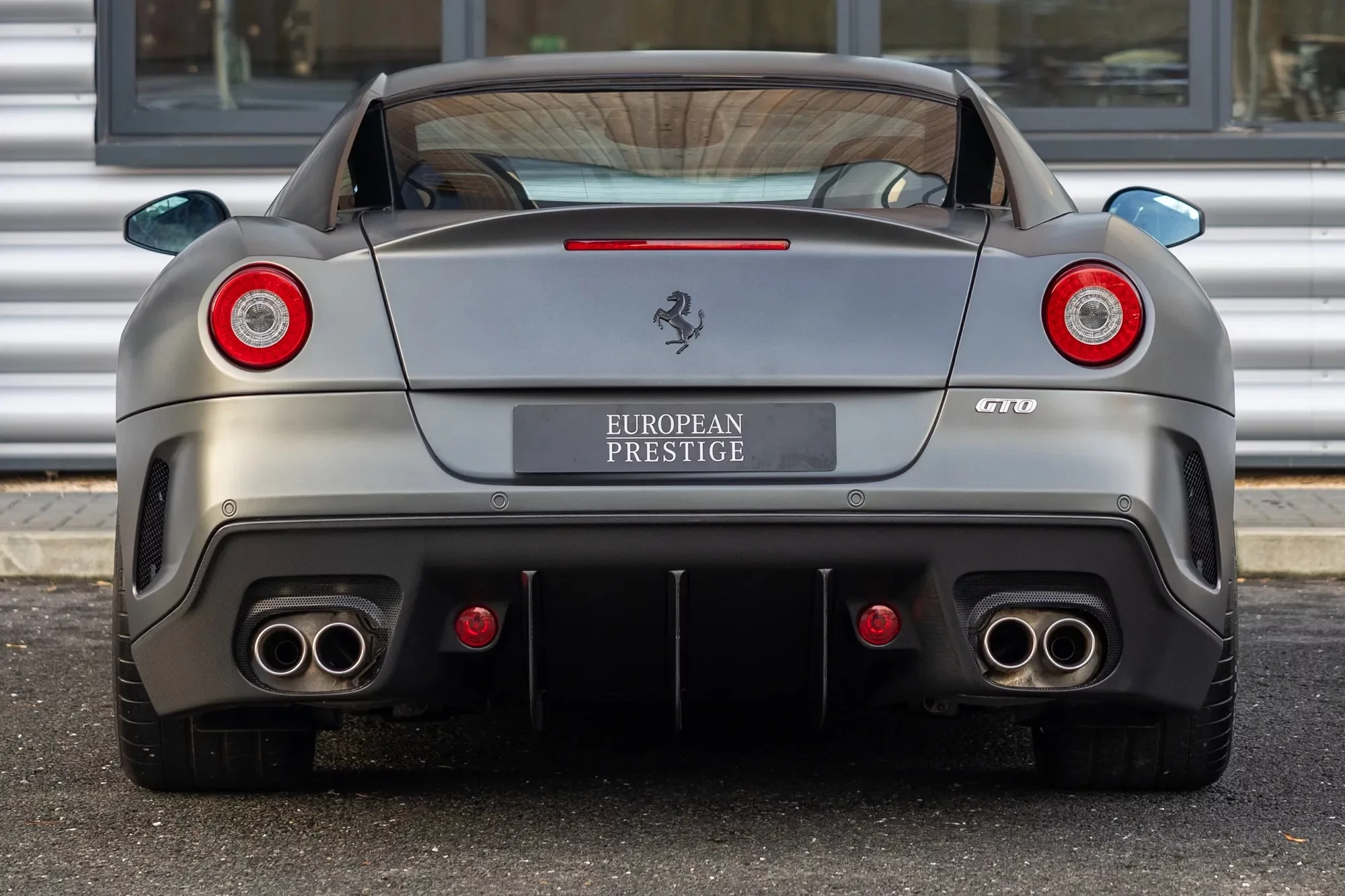 Grigio Silverstone Opaco Ferrari 599