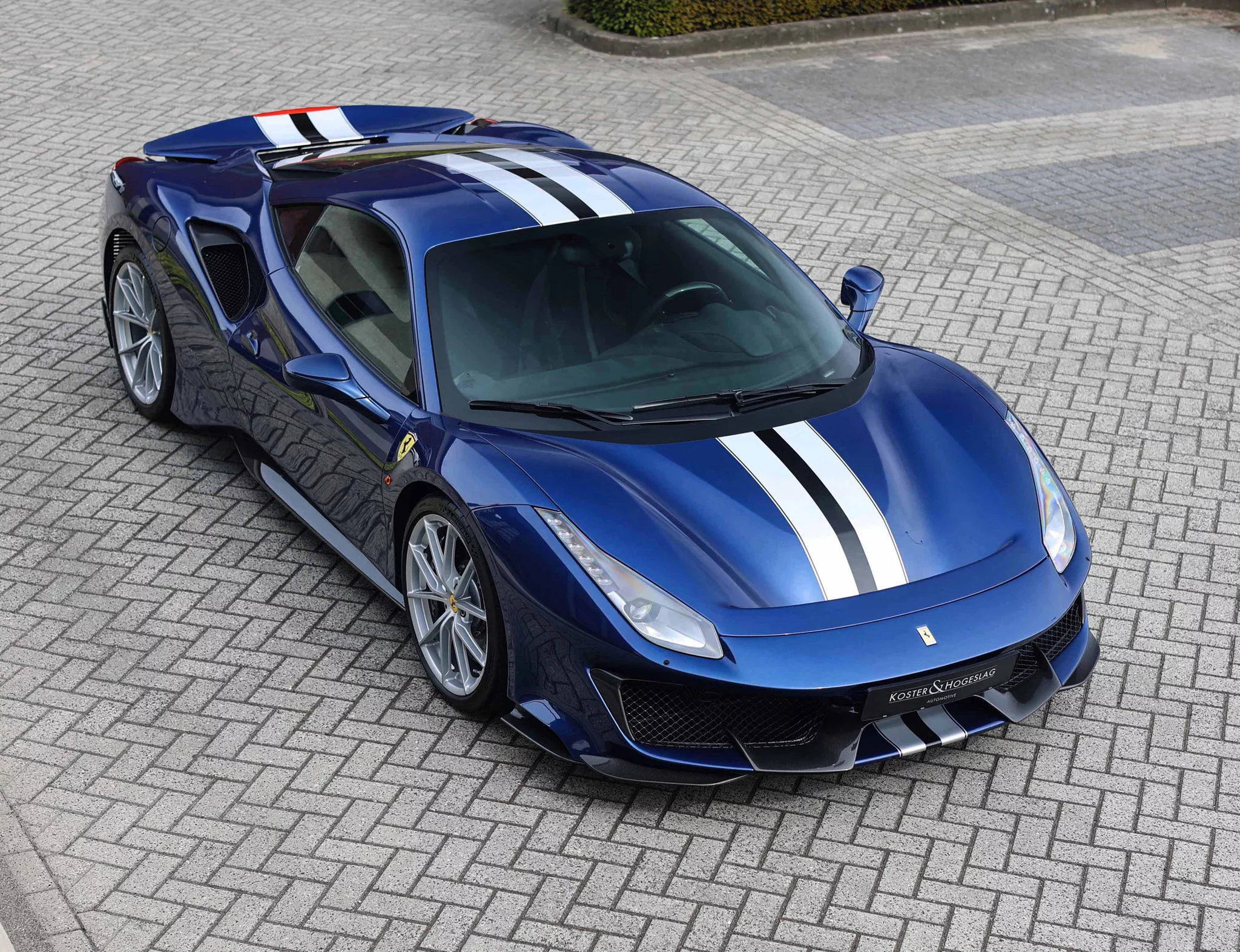 Blu Tour de France 70 Ferrari 488