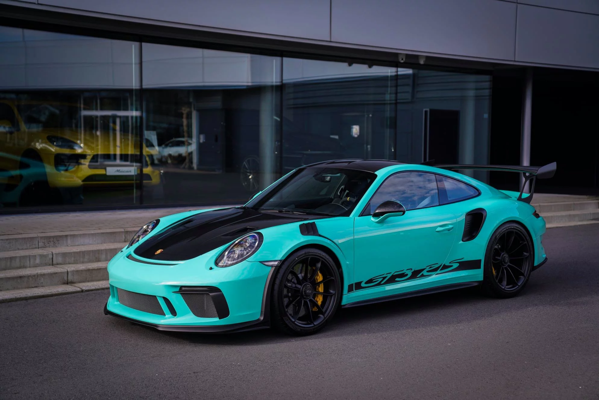 Mint Green Porsche 911 GT3 RS