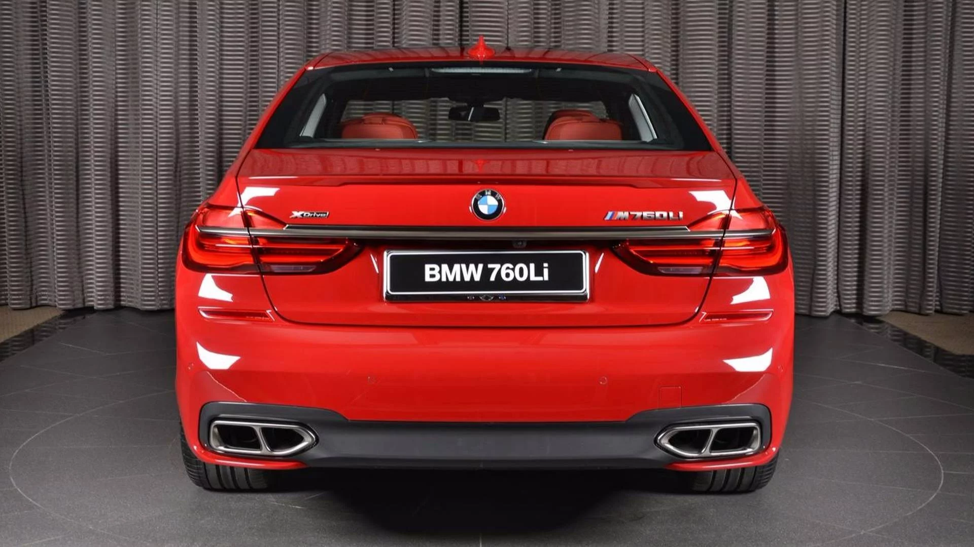 Imola Red BMW 7 Series