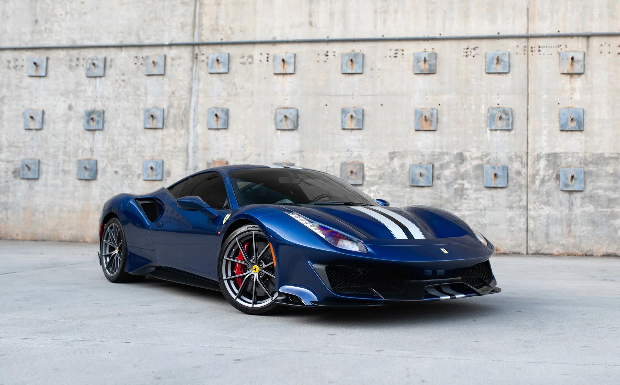 Blu Tour de France 70 Ferrari 488