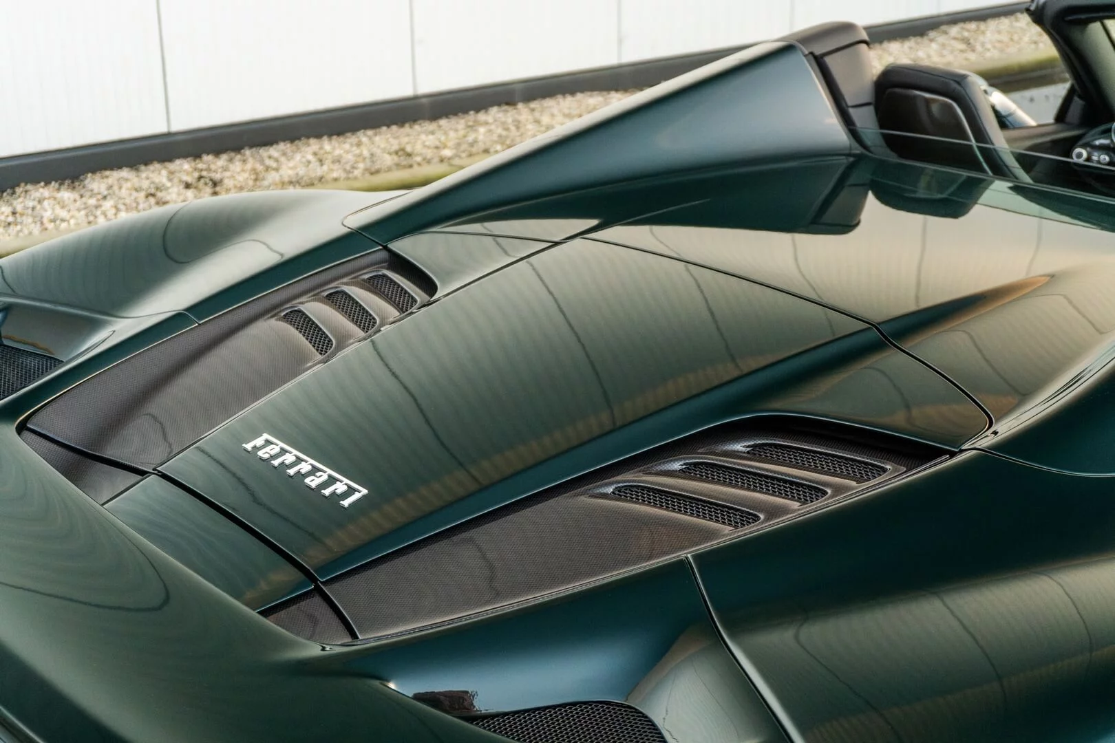 Verde British Racing Ferrari F8