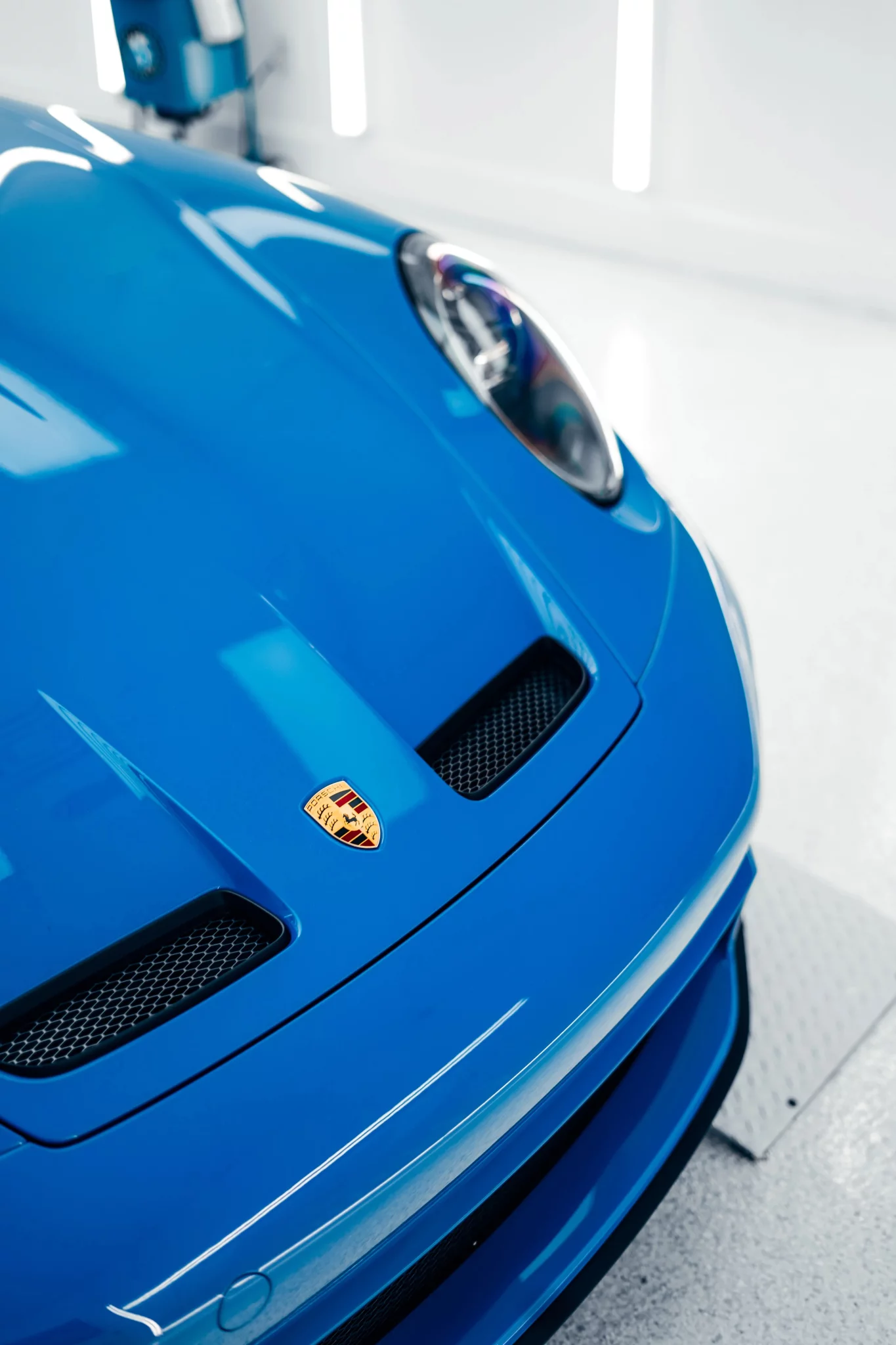 Voodoo Blue Porsche 911 GT3