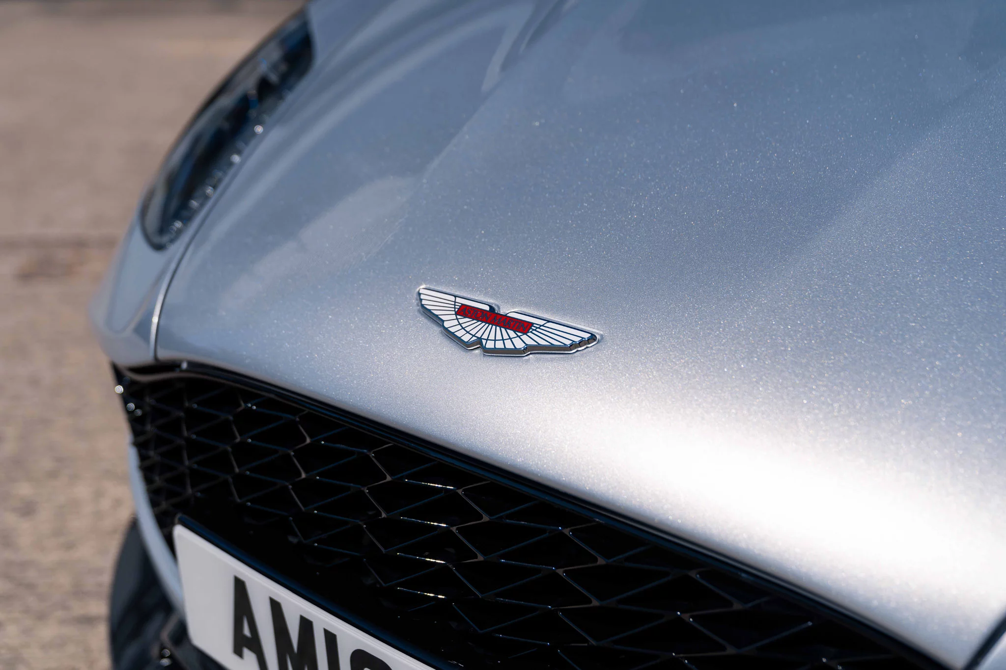 Lightning Silver Aston Martin Vanquish