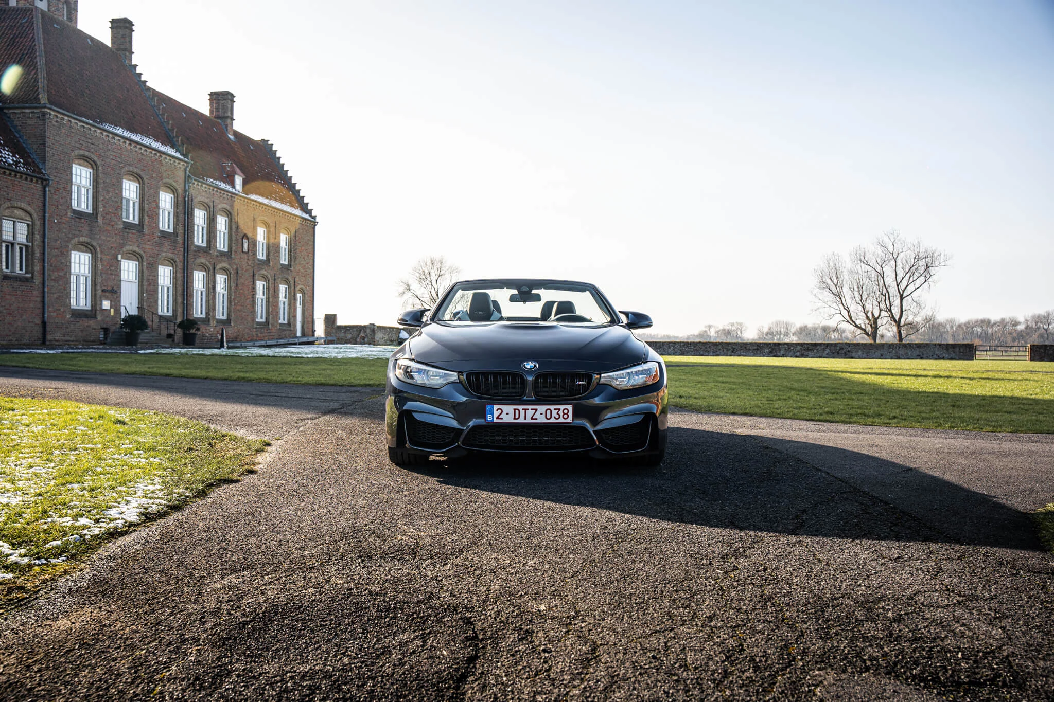 Macao Blue BMW M4