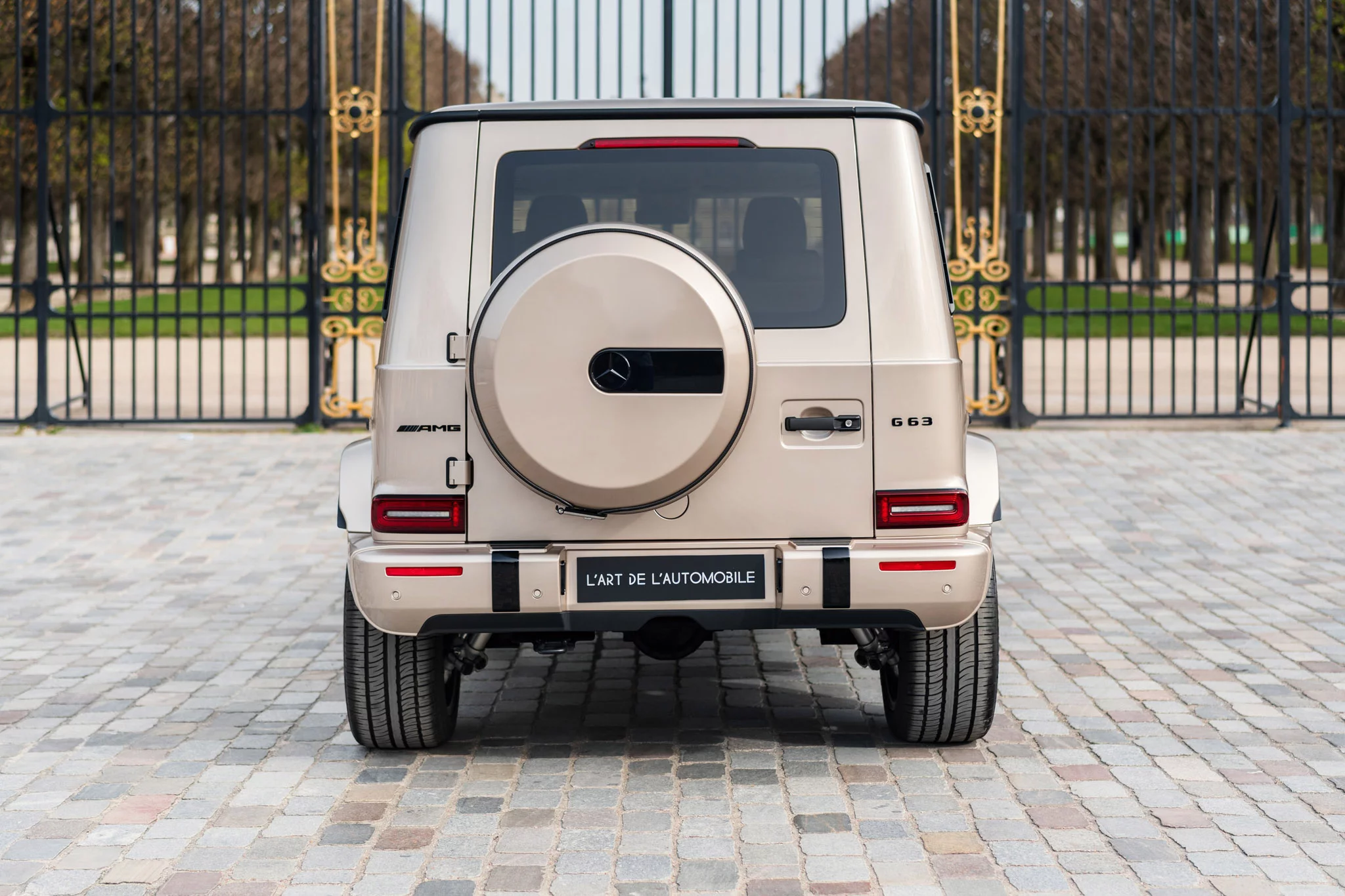 Travertine Beige Mercedes-AMG G 63