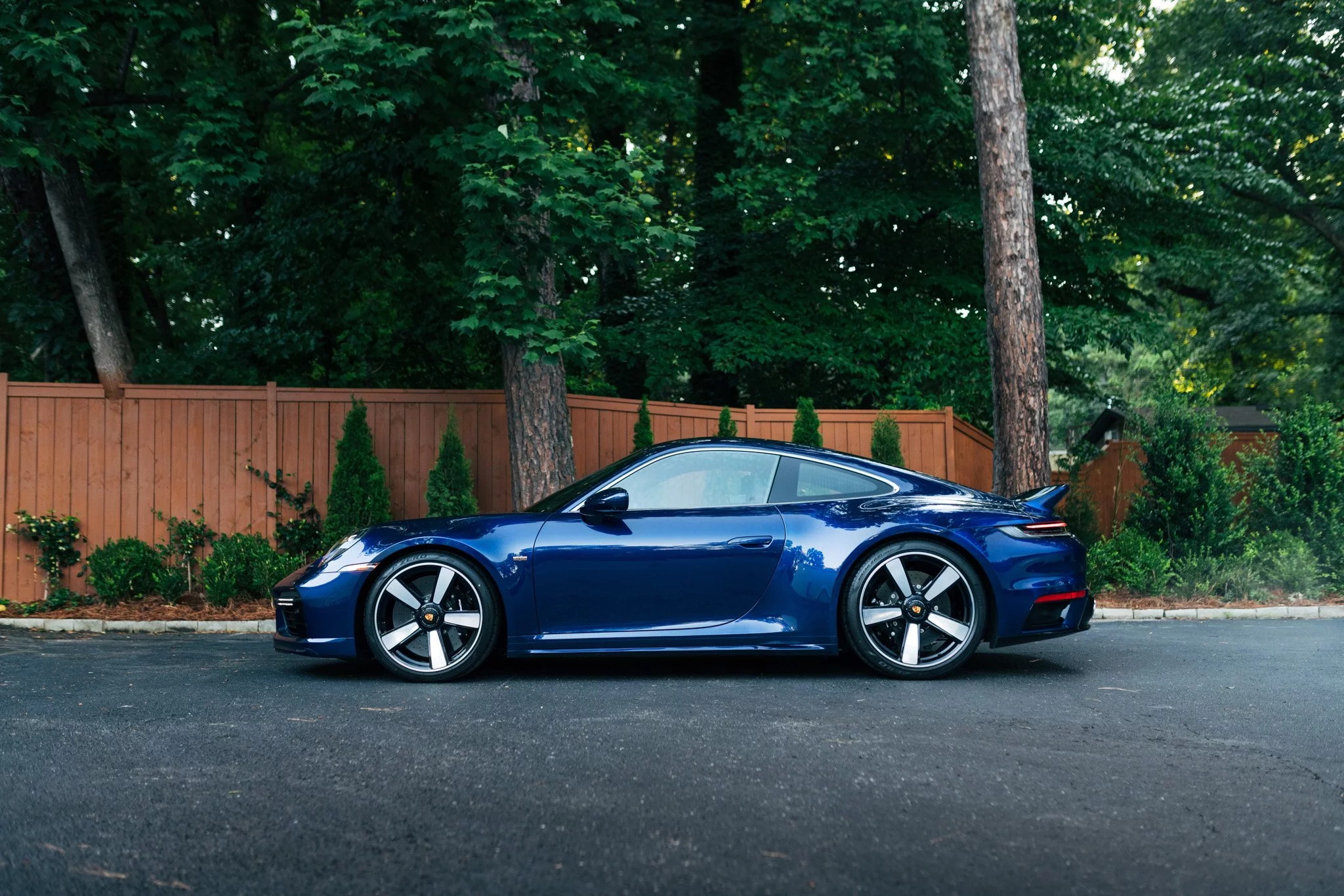 Gentian Blue Metallic Porsche 911 Sport Classic