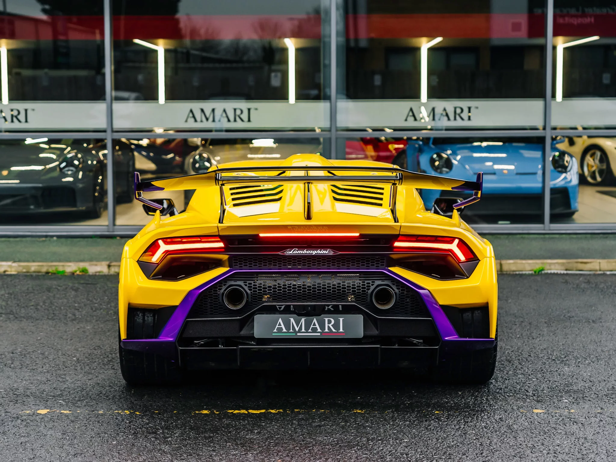 Giallo Inti Lamborghini Huracán